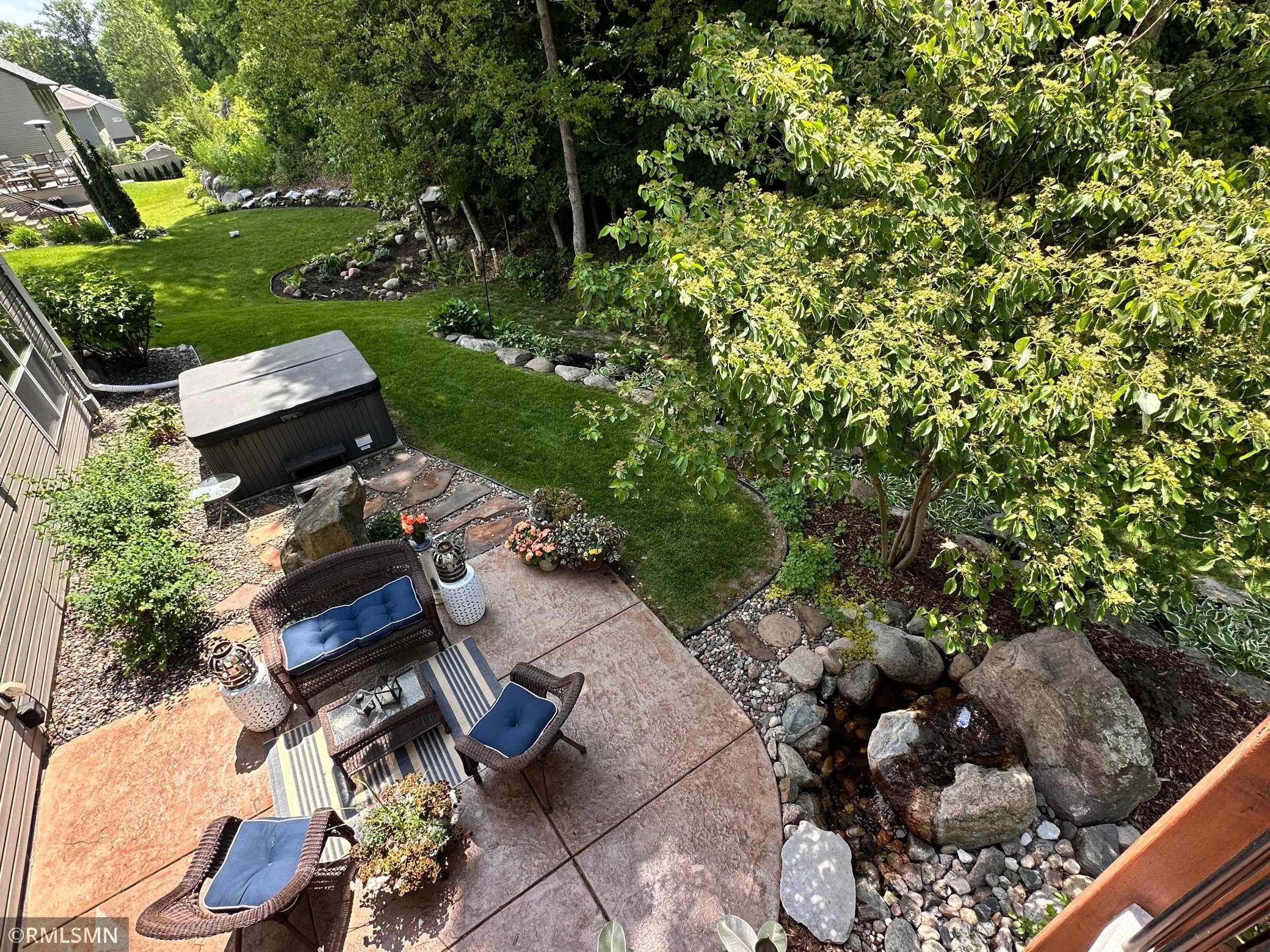 6013 Little Creek LN, Rockford, MN 55373