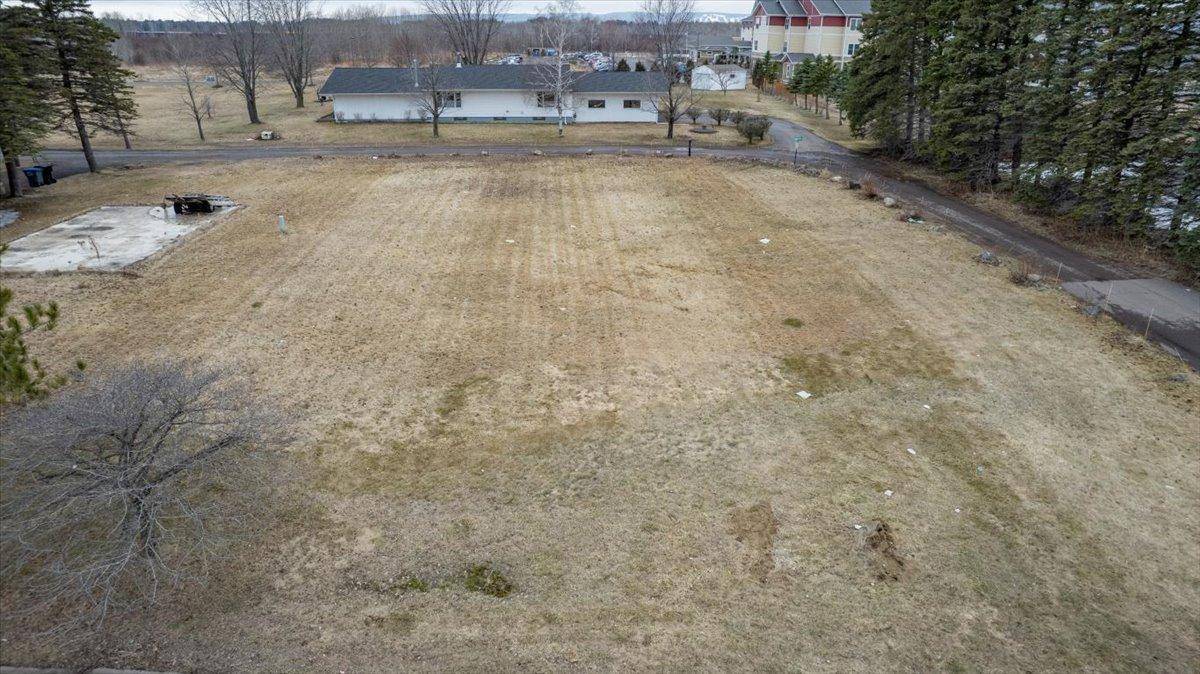 3 Cronstrom CT, Superior, WI 54880