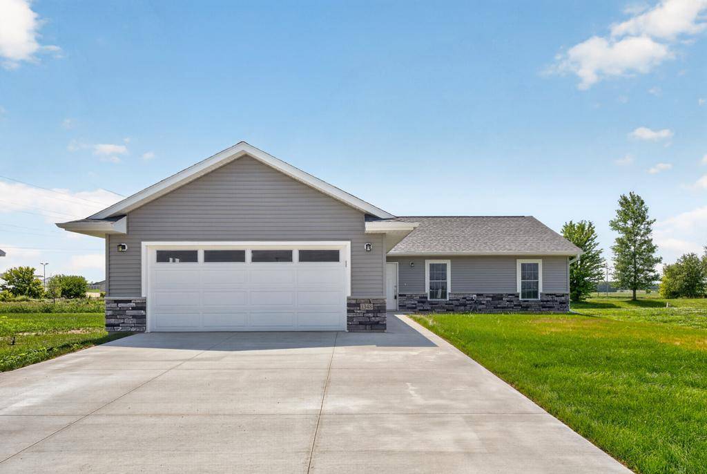 1348 4th ST NW, Byron, MN 55920