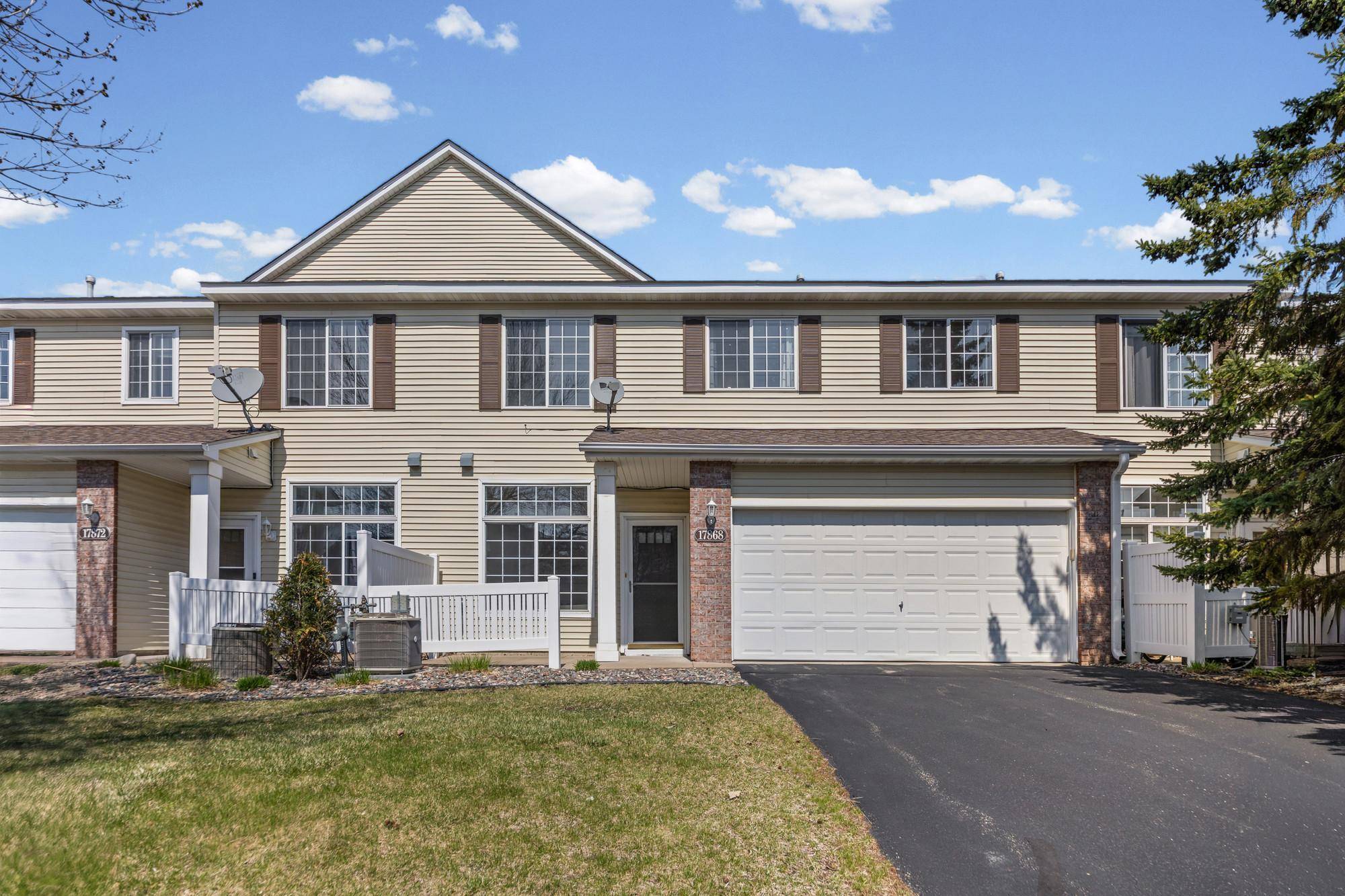 17868 96th AVE N, Maple Grove, MN 55311