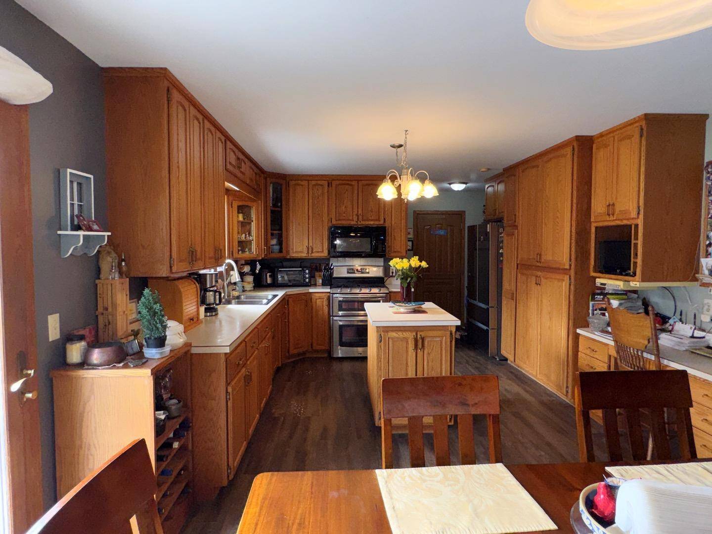 325 S Ash ST, Crookston, MN 56716