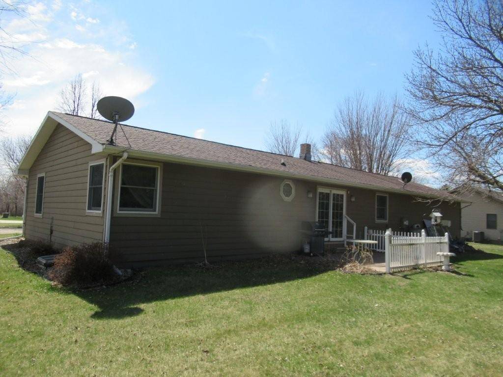 300 Sagratti ST W, Edgerton, MN 56128