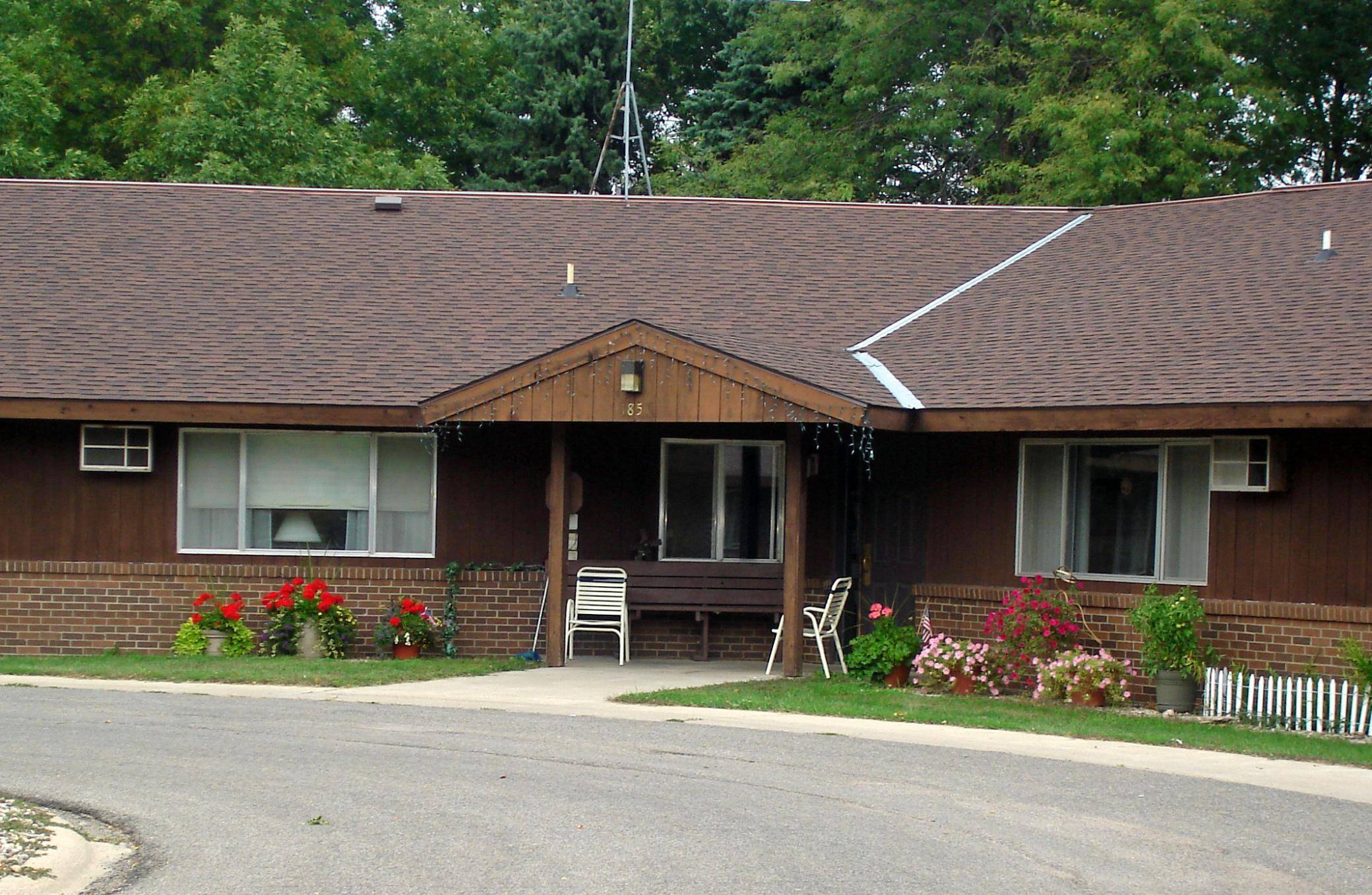 1851 26th ST #20, Slayton, MN 56172