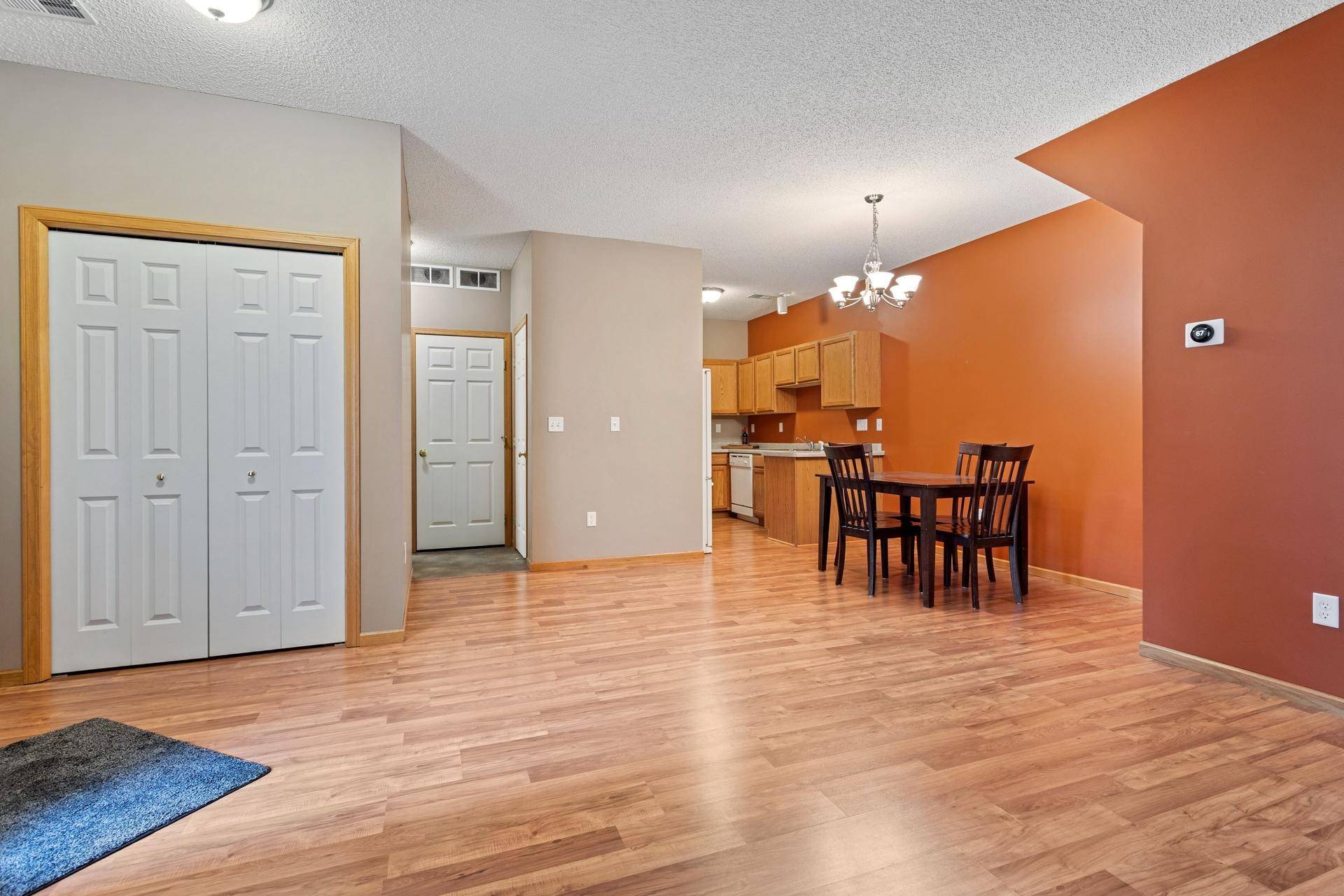 1520 Praha ST SE, New Prague, MN 56071