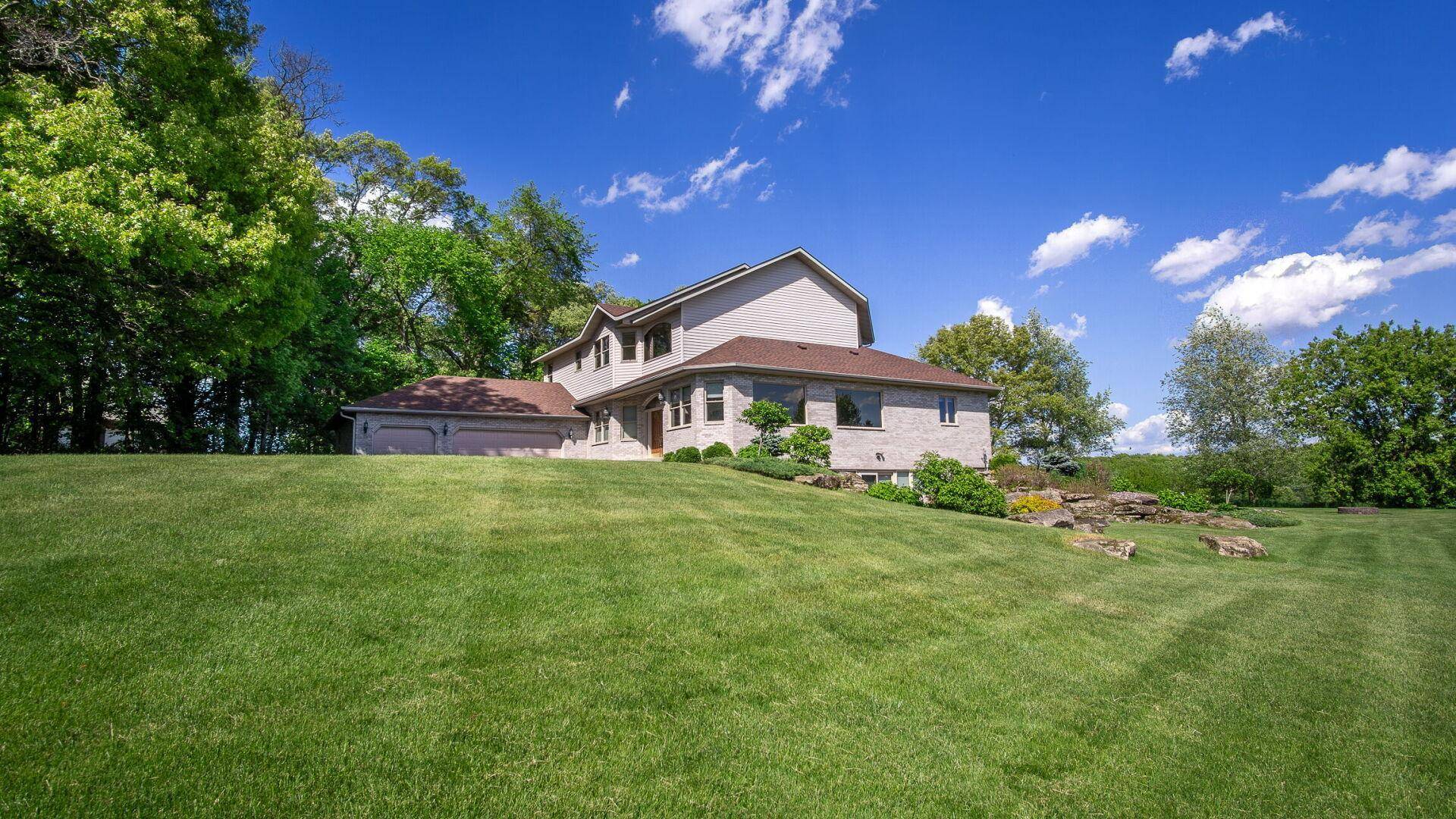 E5110 Interlachen BLVD, Eleva, WI 54738