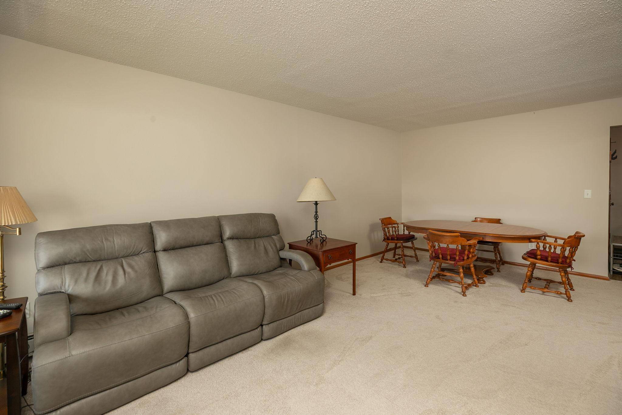 1911 Viking DR NW #25, Rochester, MN 55901