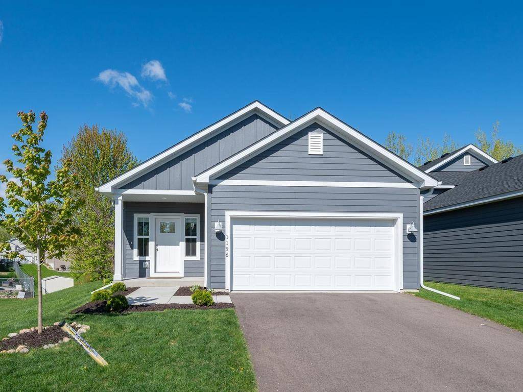 1136 Dorthy LN, Elko New Market, MN 55054