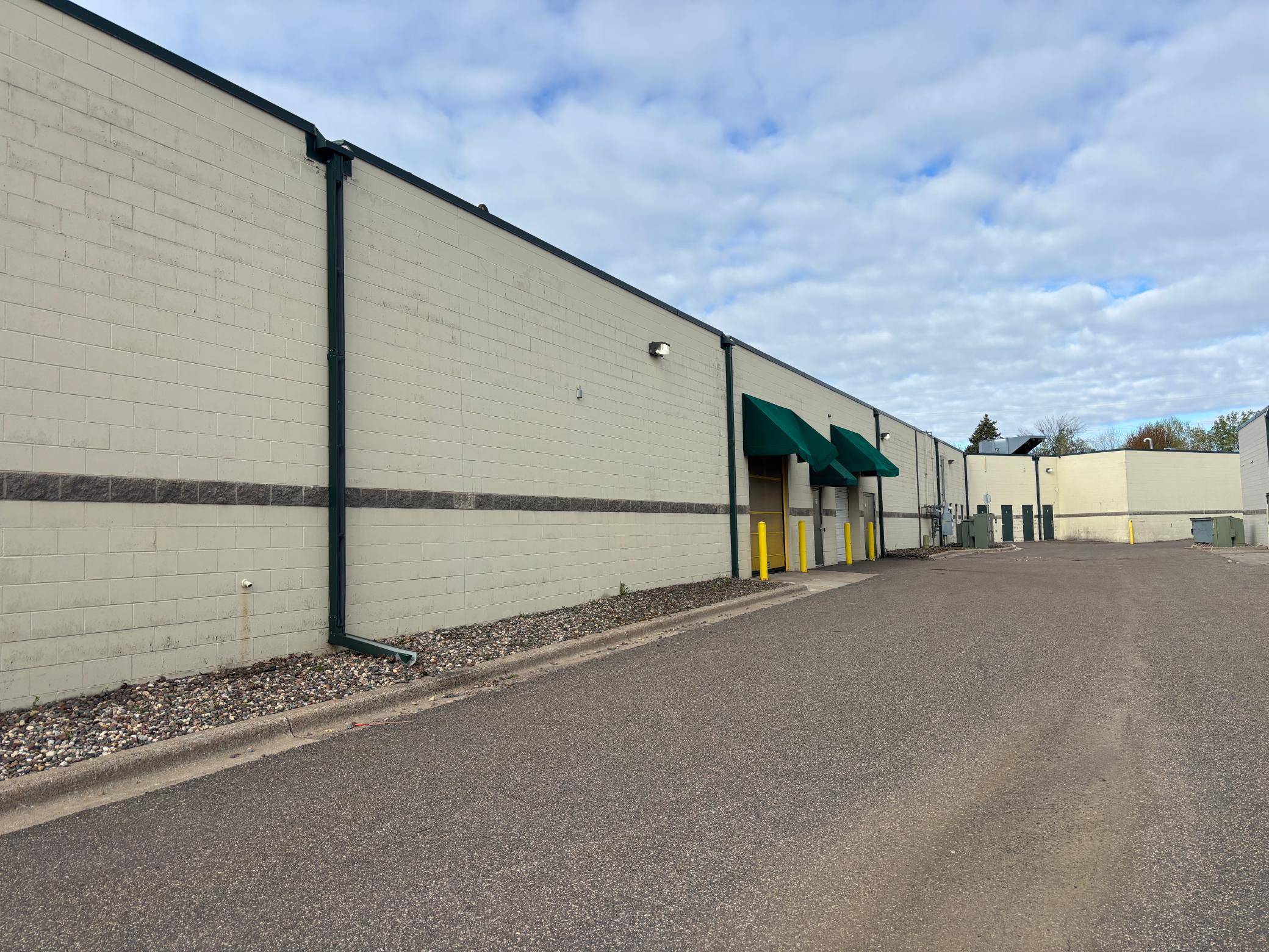 1765 Buerkle RD, White Bear Lake, MN 55110