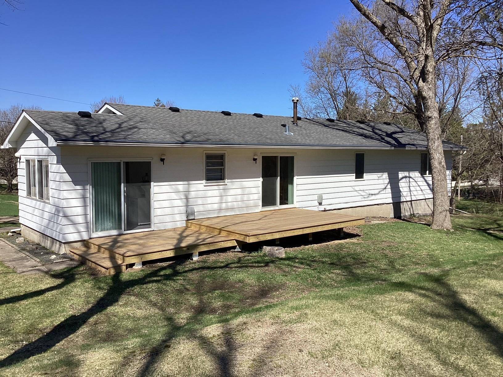 2418 Main ST W, Albert Lea, MN 56007