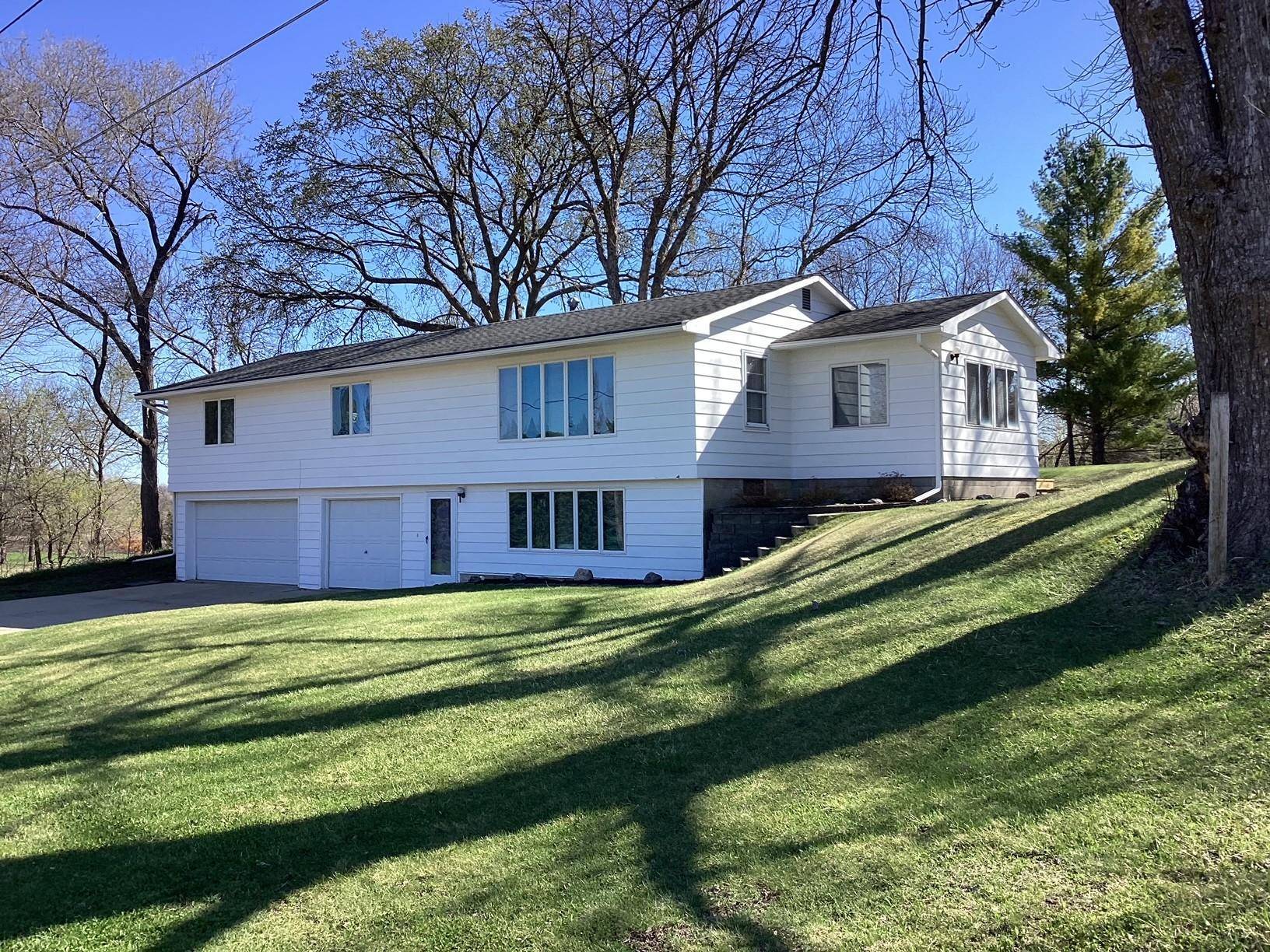 2418 Main ST W, Albert Lea, MN 56007
