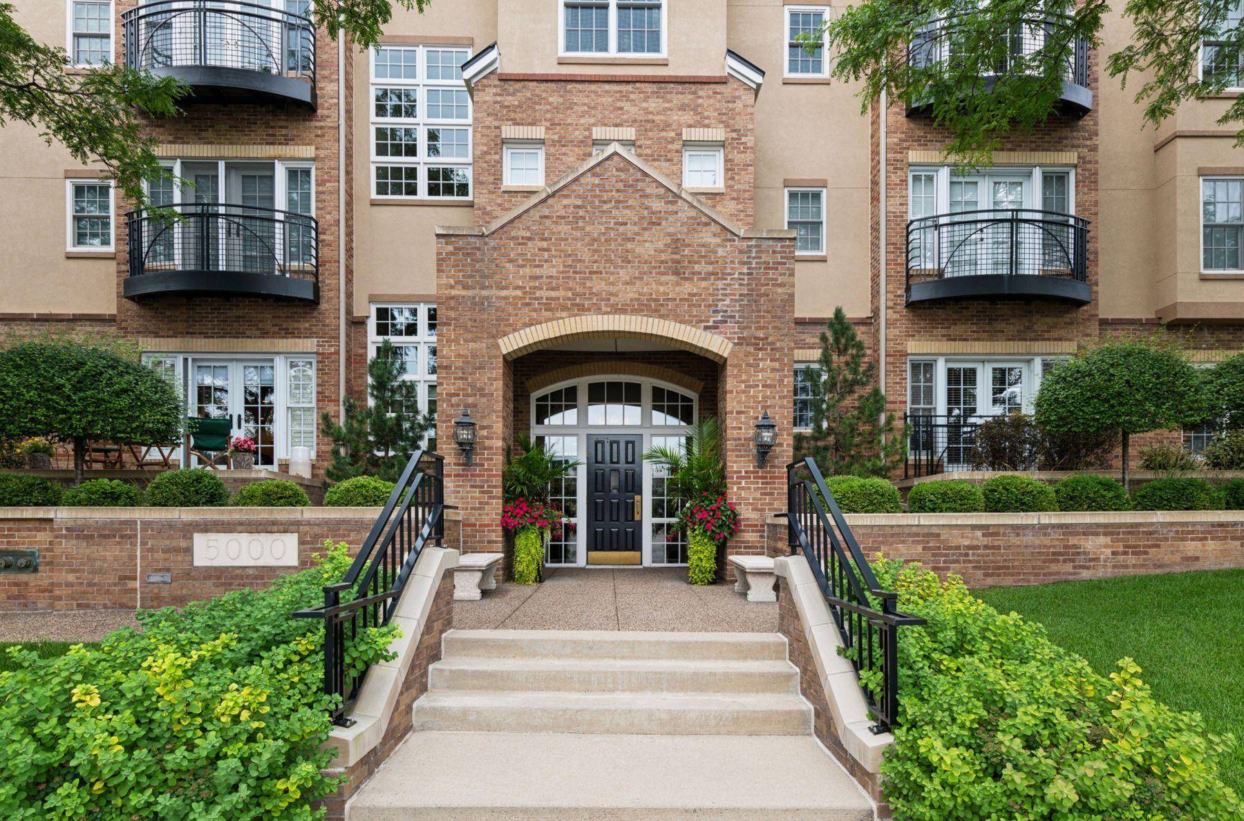 5000 Halifax AVE S #107, Edina, MN 55424