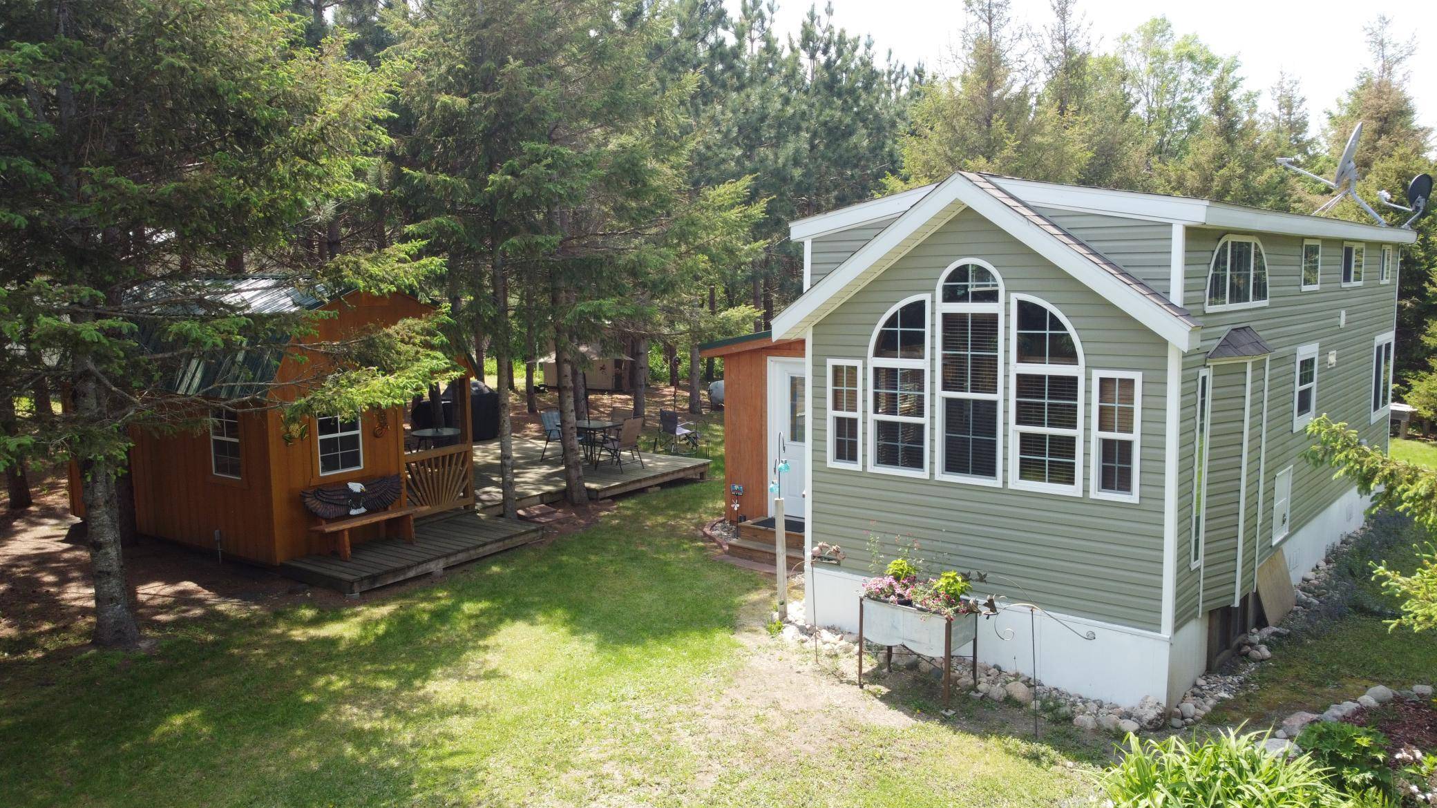215 Marshall AVE, Henning, MN 56551