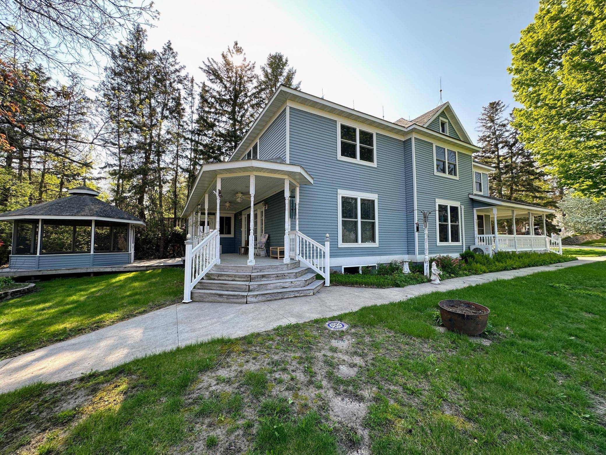 201 W Main ST W, Vergas, MN 56587
