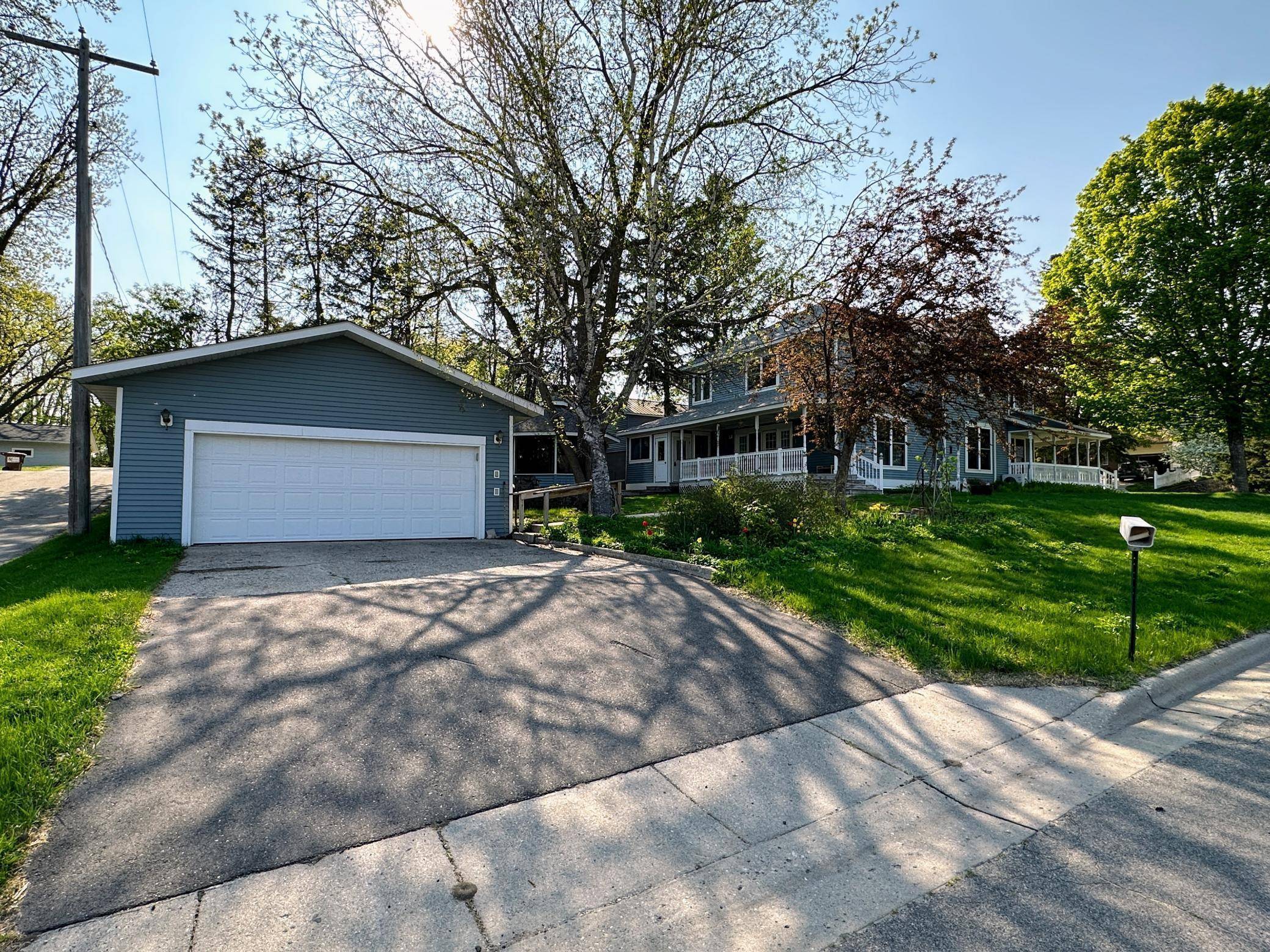 201 W Main ST W, Vergas, MN 56587