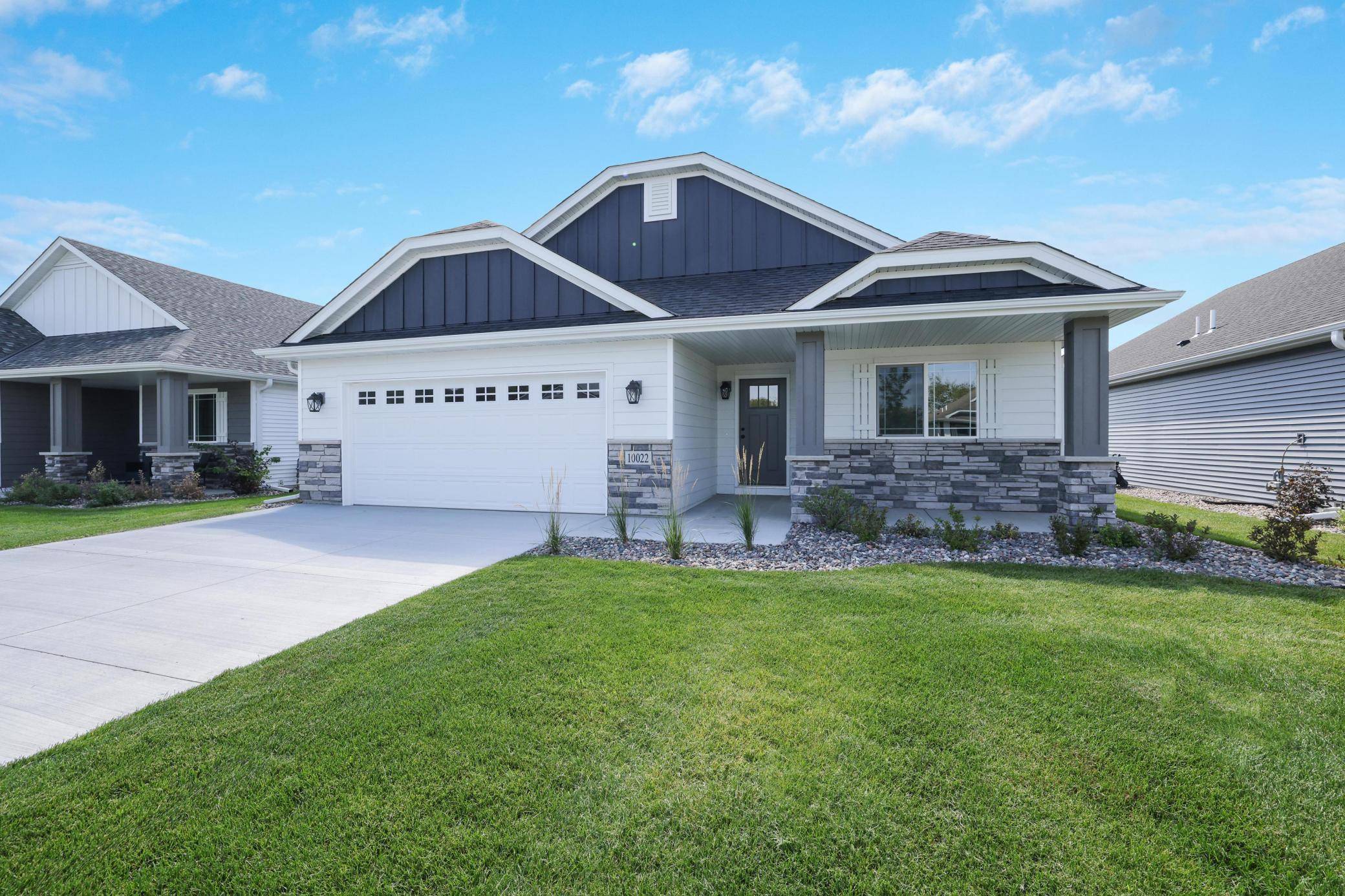 17782 Hoover ST NW, Elk River, MN 55330