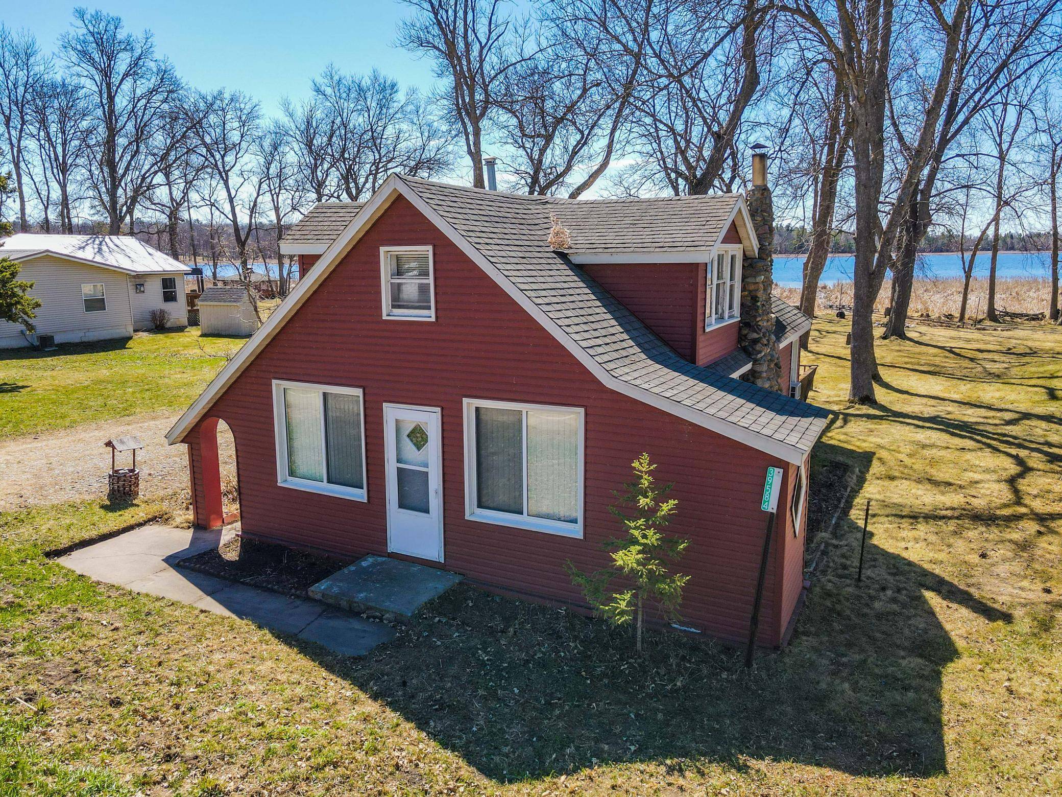 39584 Twin Lakes RD, Menahga, MN 56464