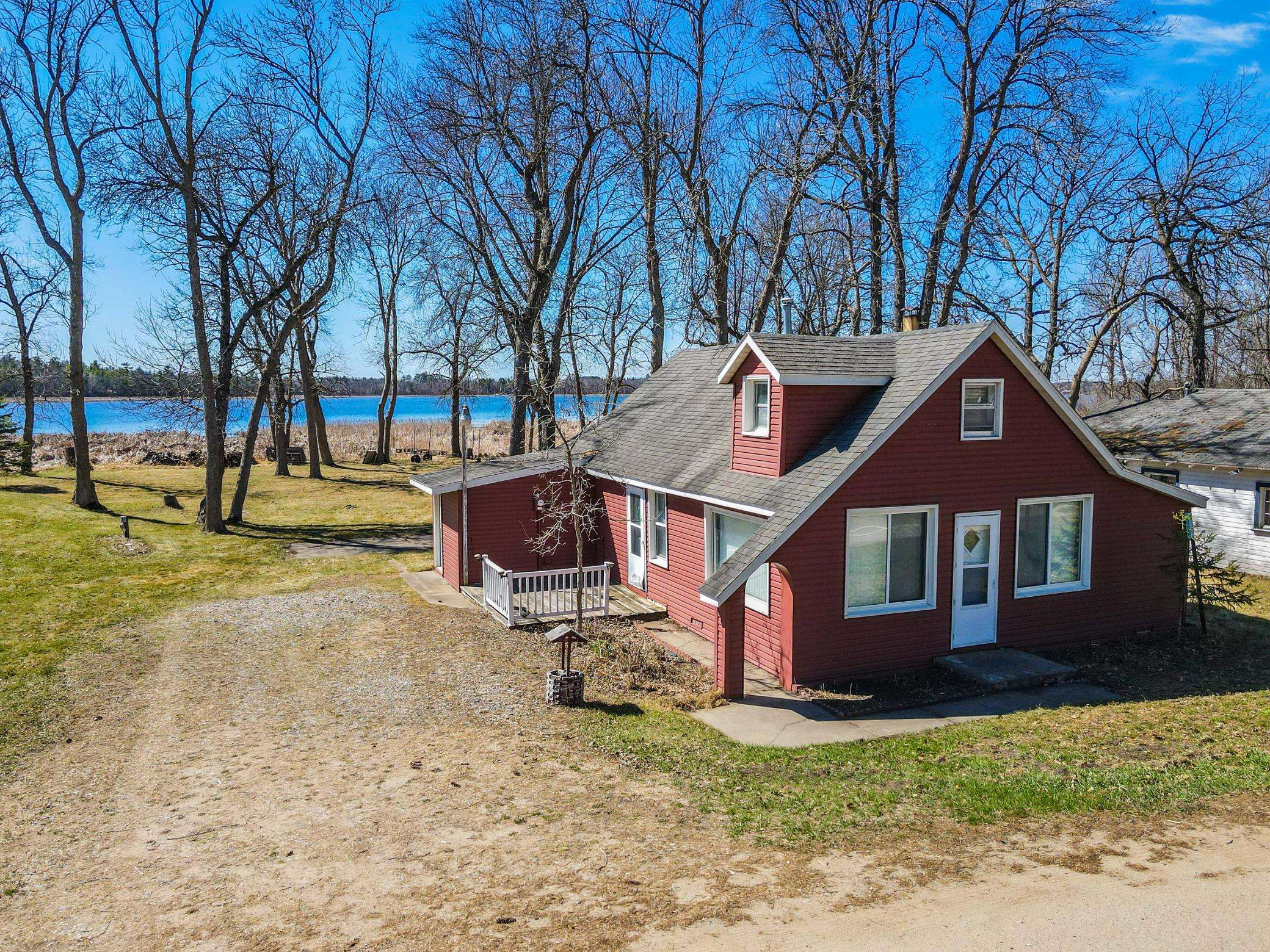 39584 Twin Lakes RD, Menahga, MN 56464