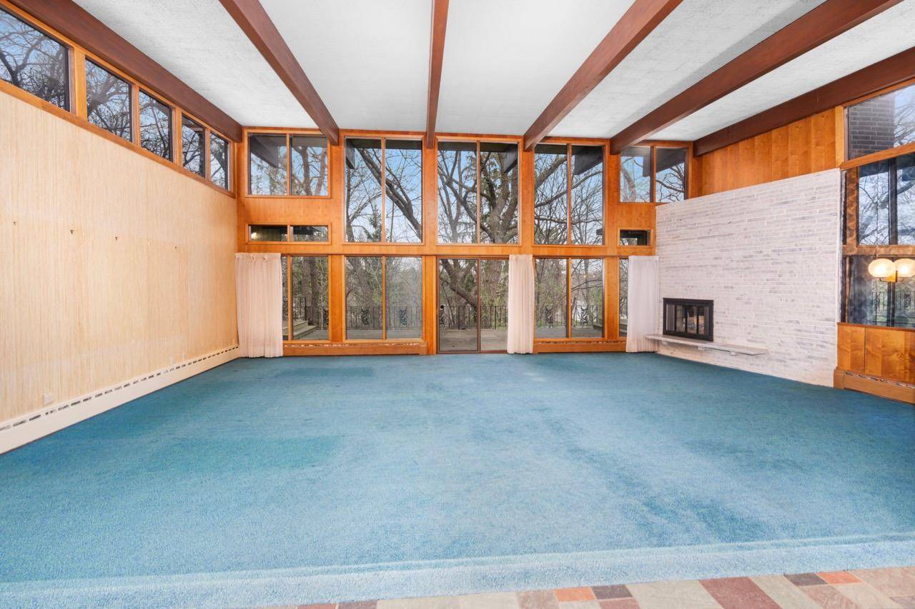 1700 Hillcrest RD, Saint Cloud, MN 56303