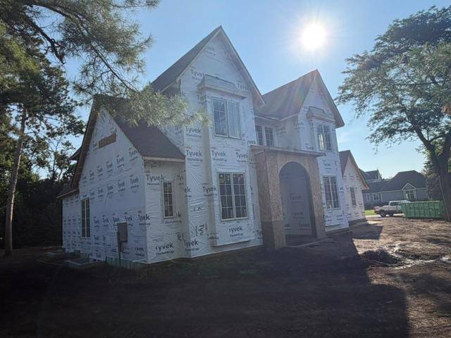 11044 Bell Oaks Estate RD, Eden Prairie, MN 55347
