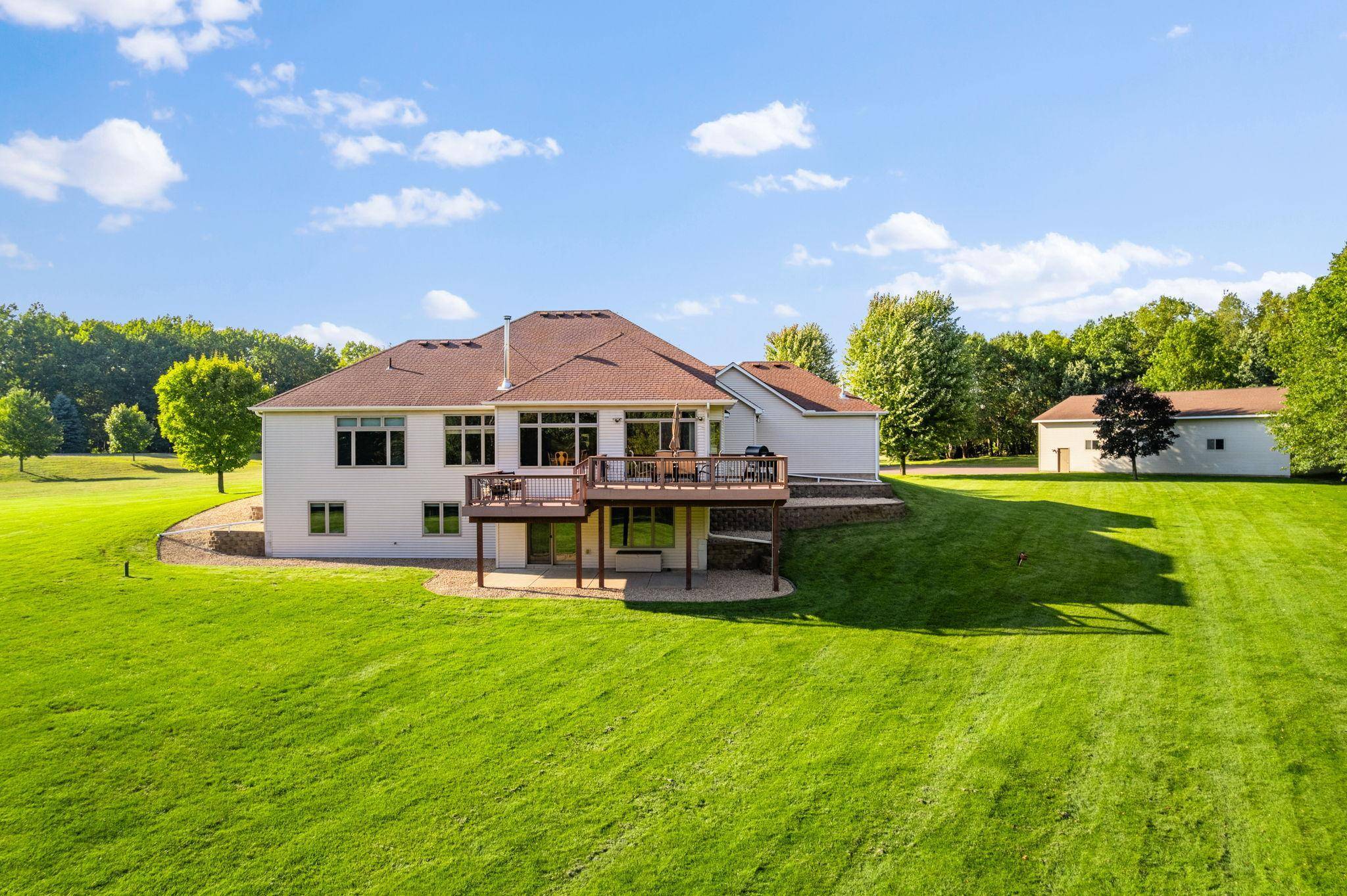 39541 Eastwood AVE, North Branch, MN 55056