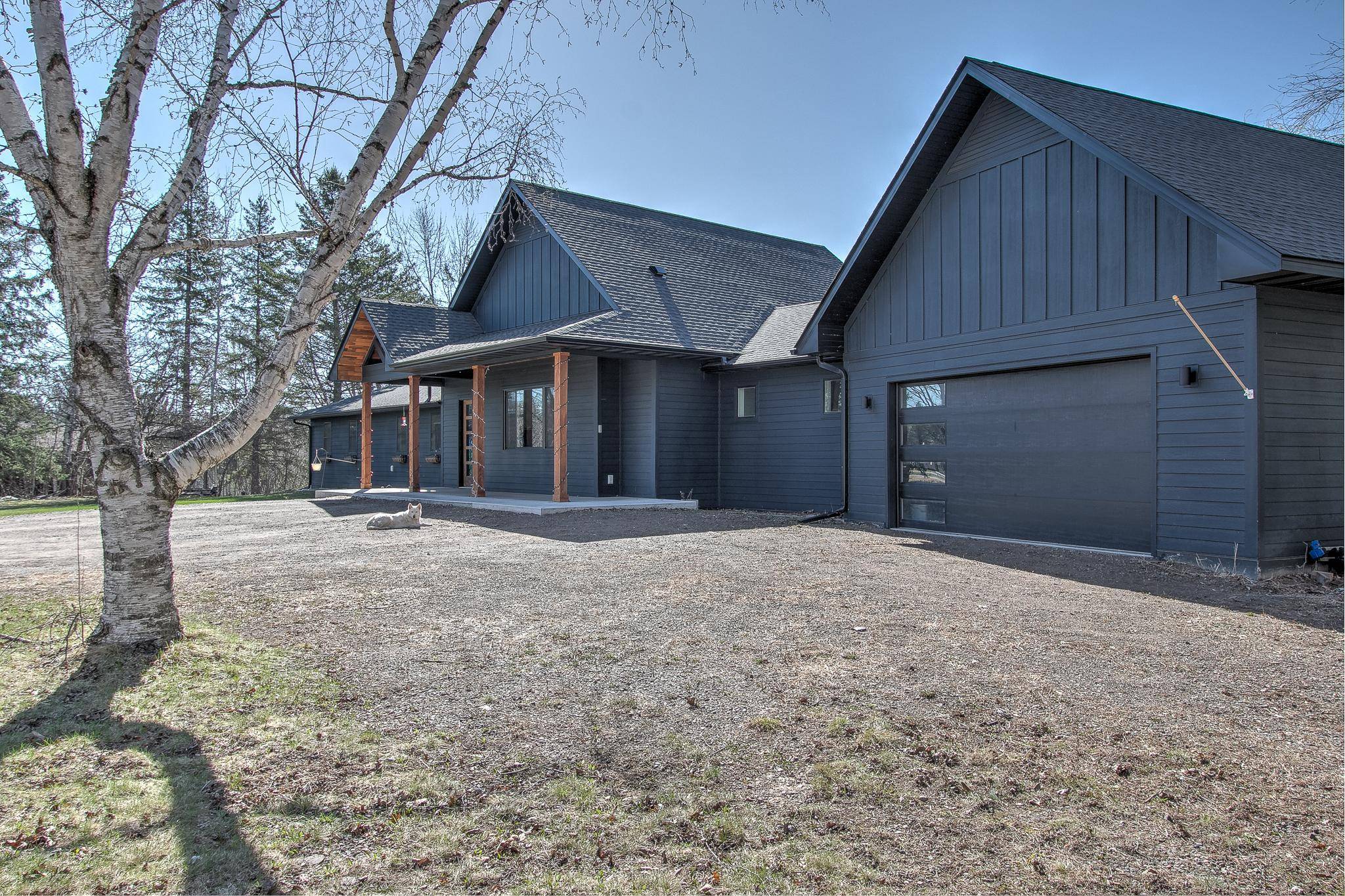 1955 Collin ST, Mora, MN 55051