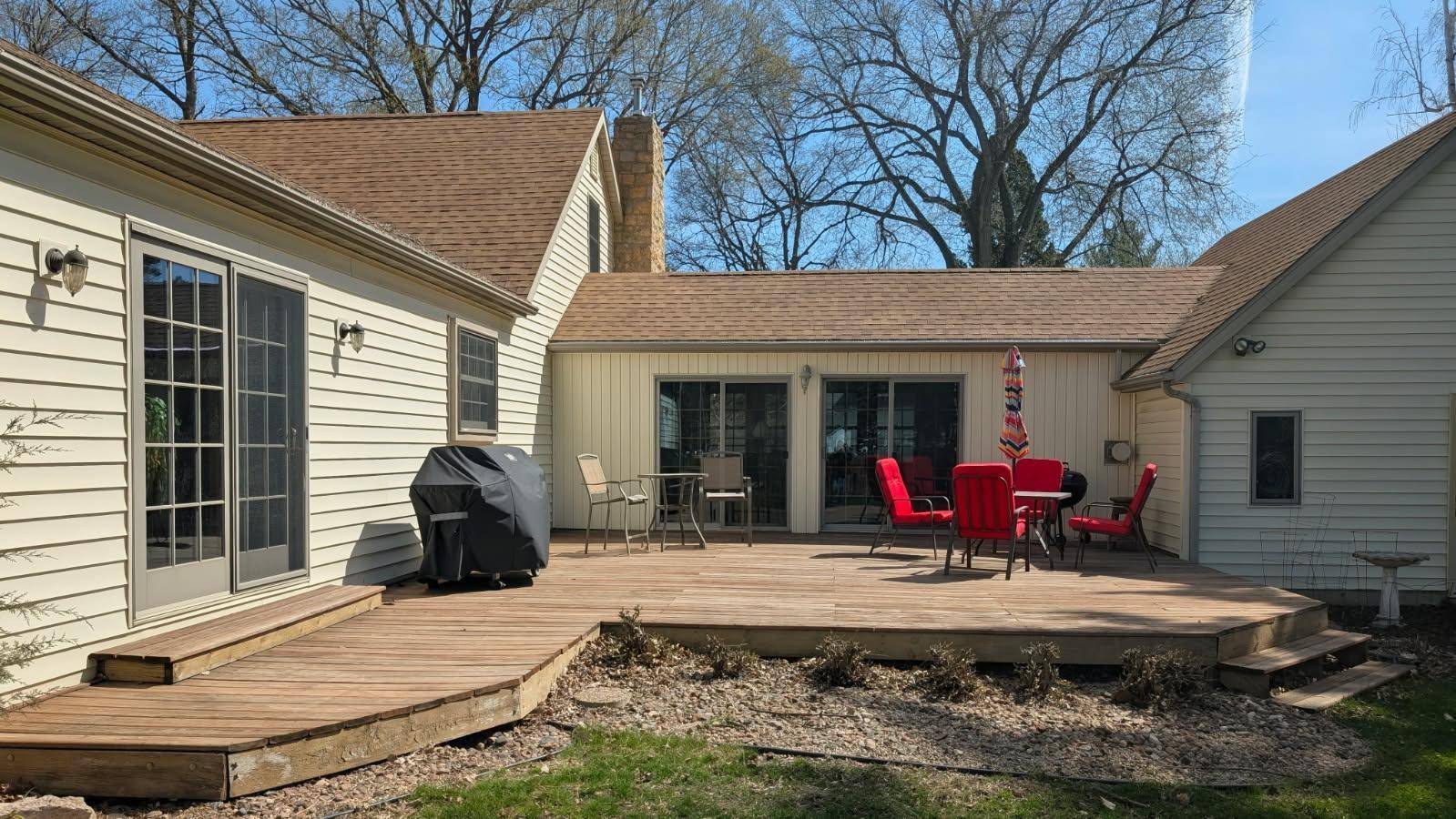 617 N 9th ST, Montevideo, MN 56265
