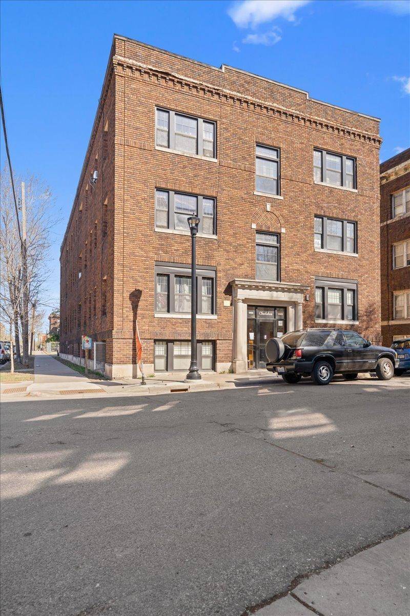 1901 Stevens AVE #307, Minneapolis, MN 55403
