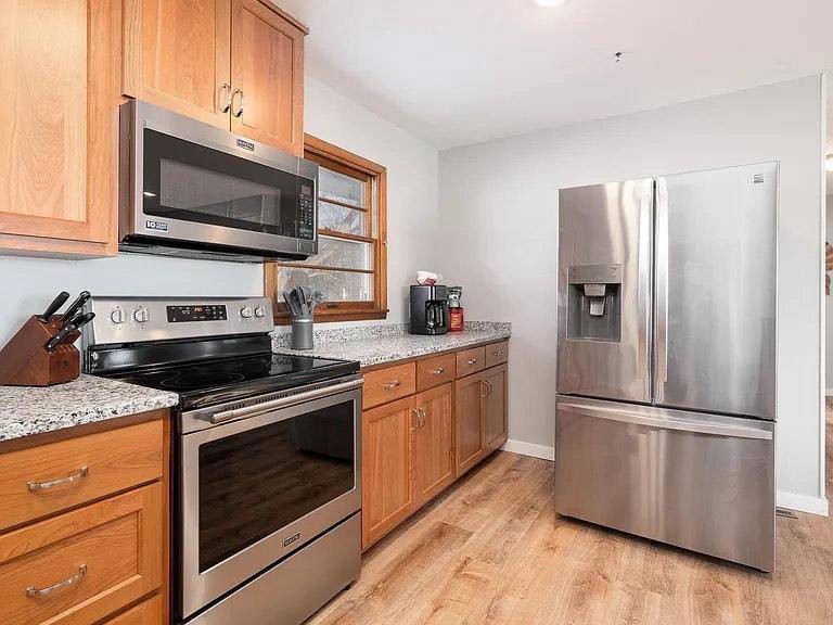 700 W Pleasure DR, Litchfield, MN 55355