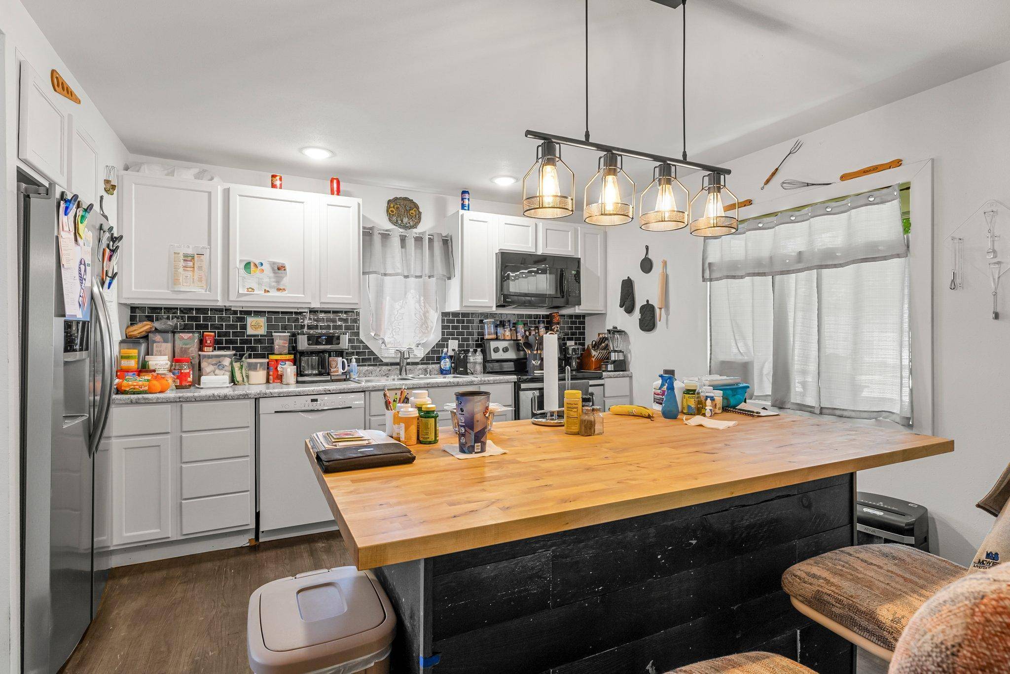 820 N 6th ST, Montevideo, MN 56265
