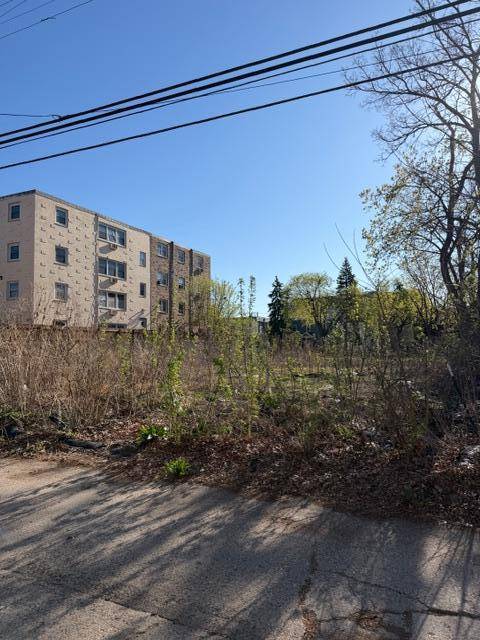 2542 Blaisdell AVE, Minneapolis, MN 55404