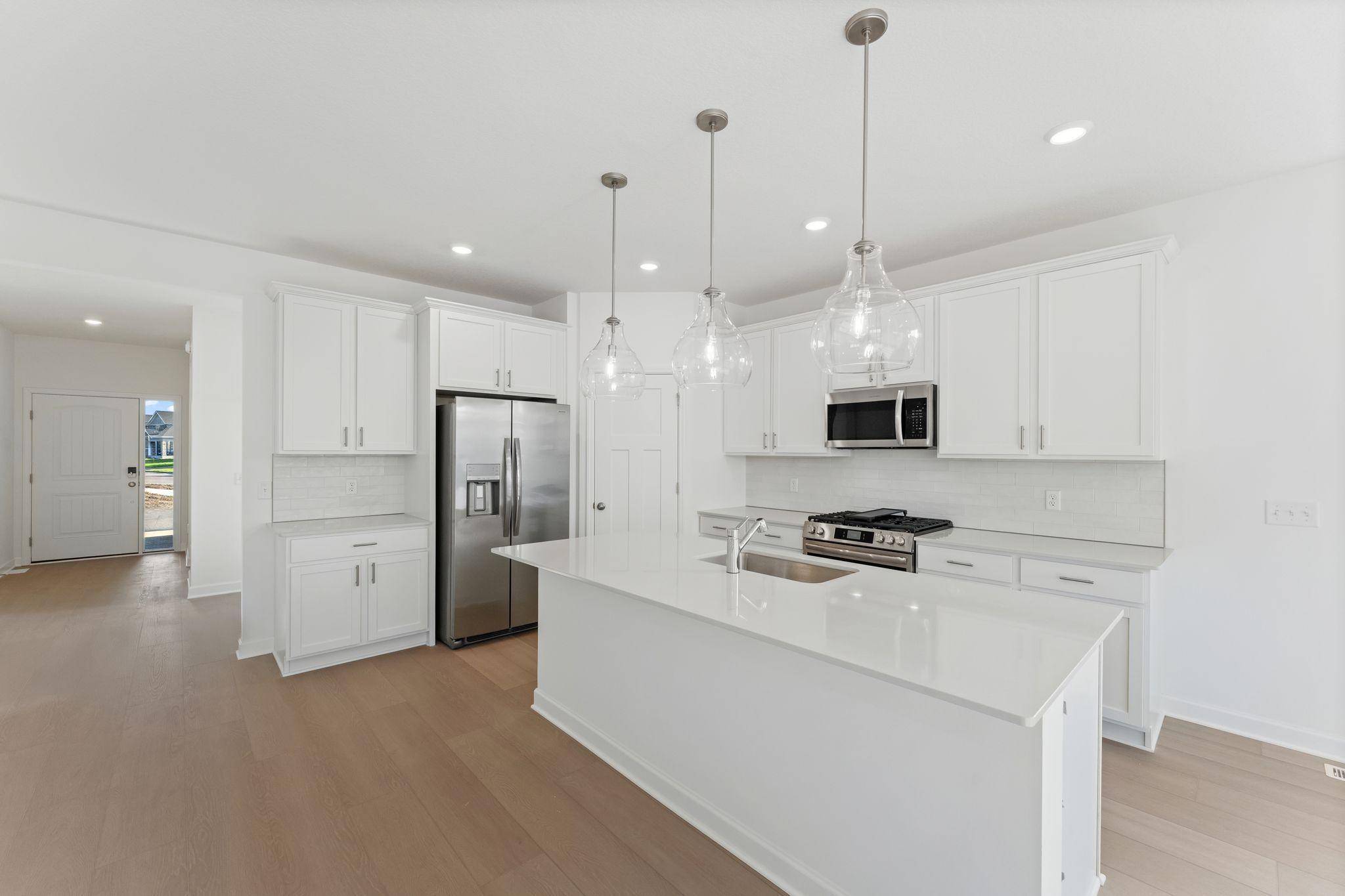 2147 Pepin DR, Lino Lakes, MN 55038