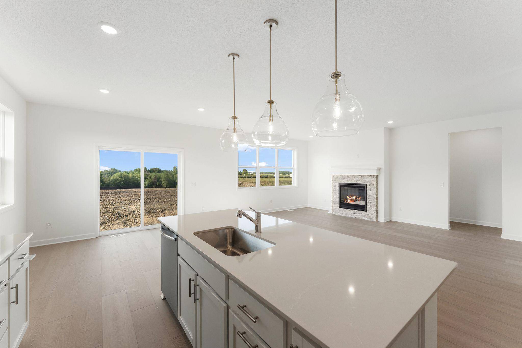 2147 Pepin DR, Lino Lakes, MN 55038