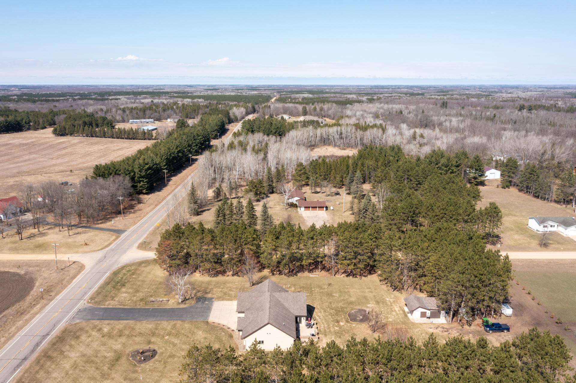 12372 Airport RD, Staples, MN 56479