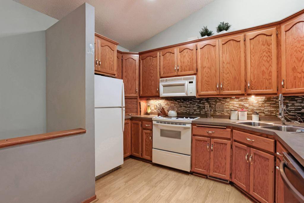 6303 Cavell CT, Brooklyn Park, MN 55428