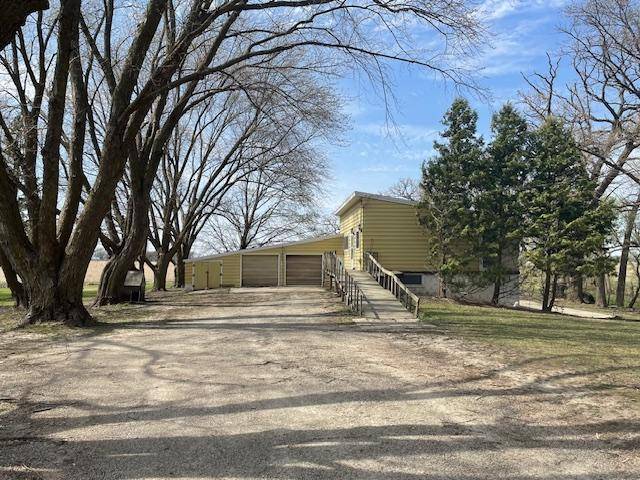 15625 540th AVE, Austin, MN 55912