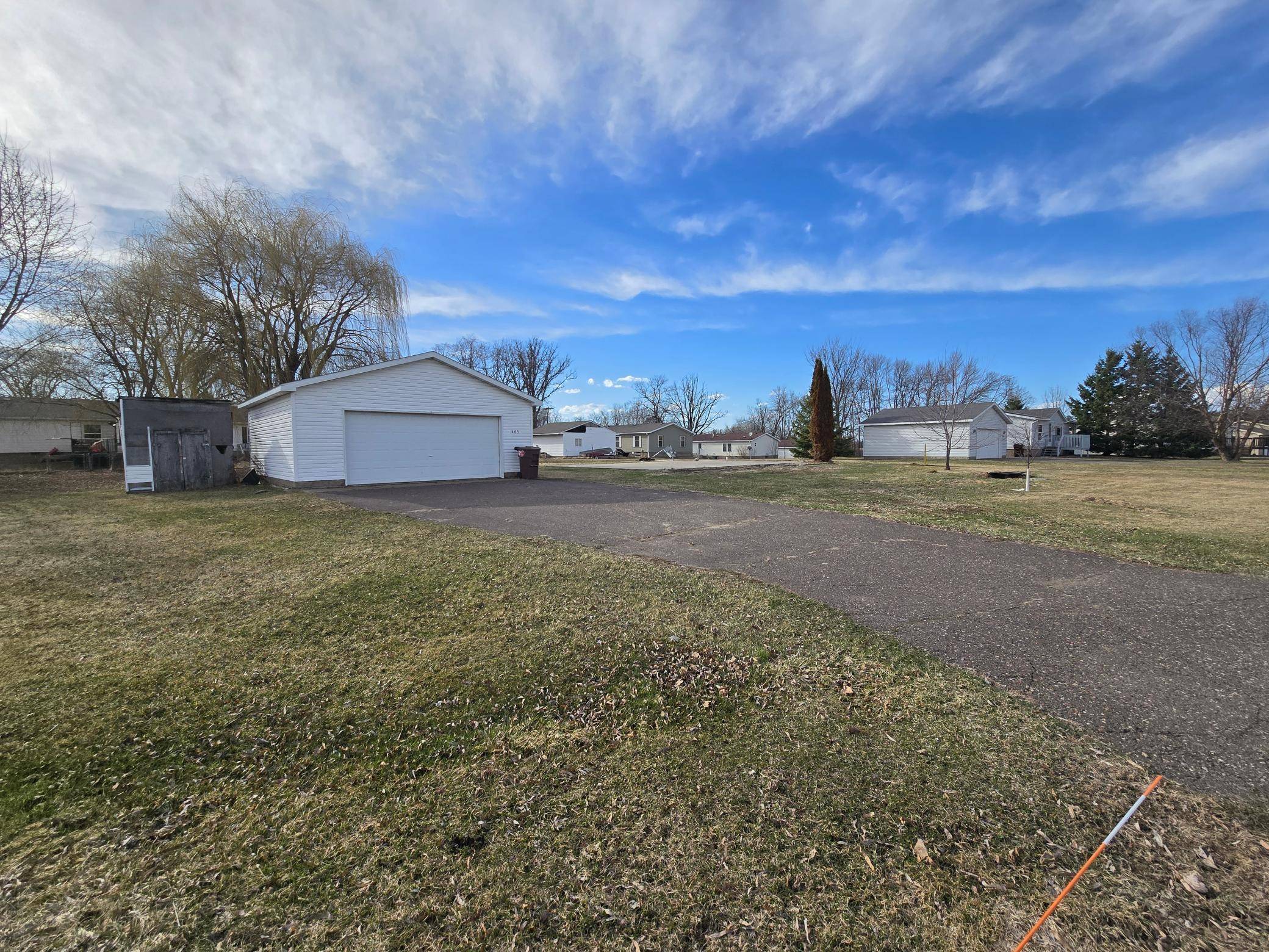 405 Rosabelle CT, Grasston, MN 55030