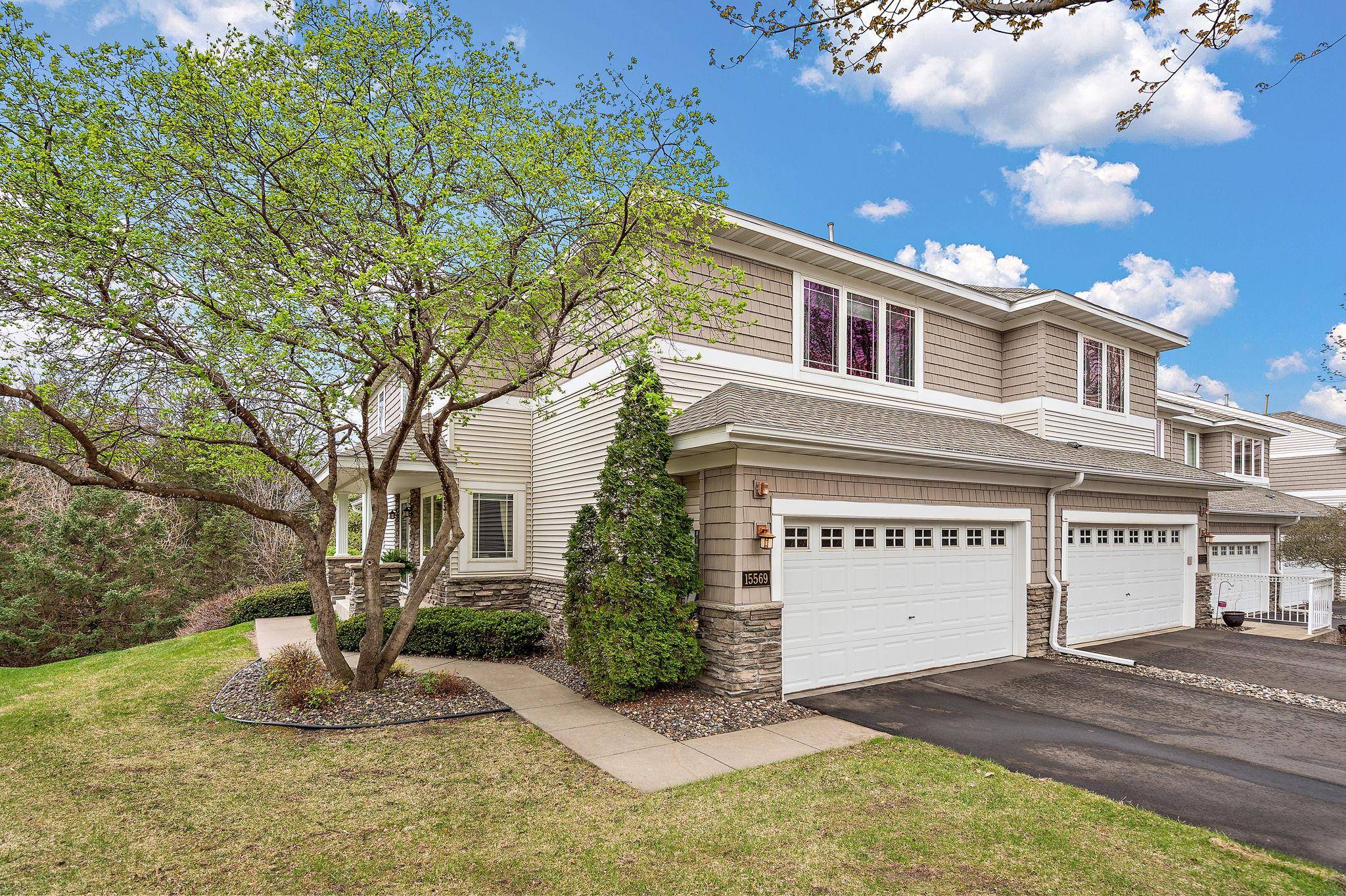 15569 Lilac DR, Eden Prairie, MN 55347