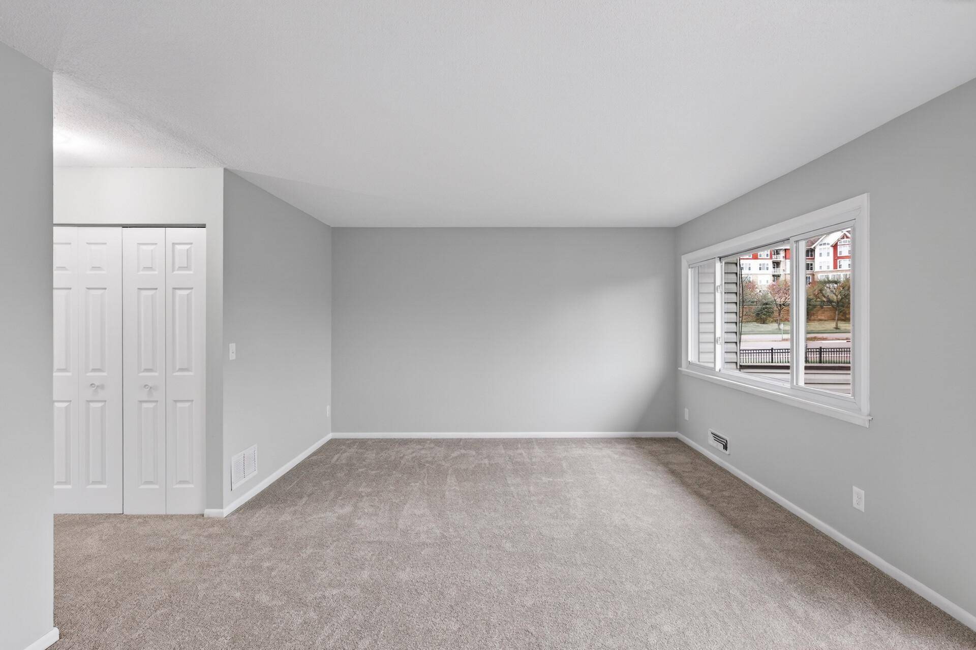 7433 142nd Street CT, Apple Valley, MN 55124