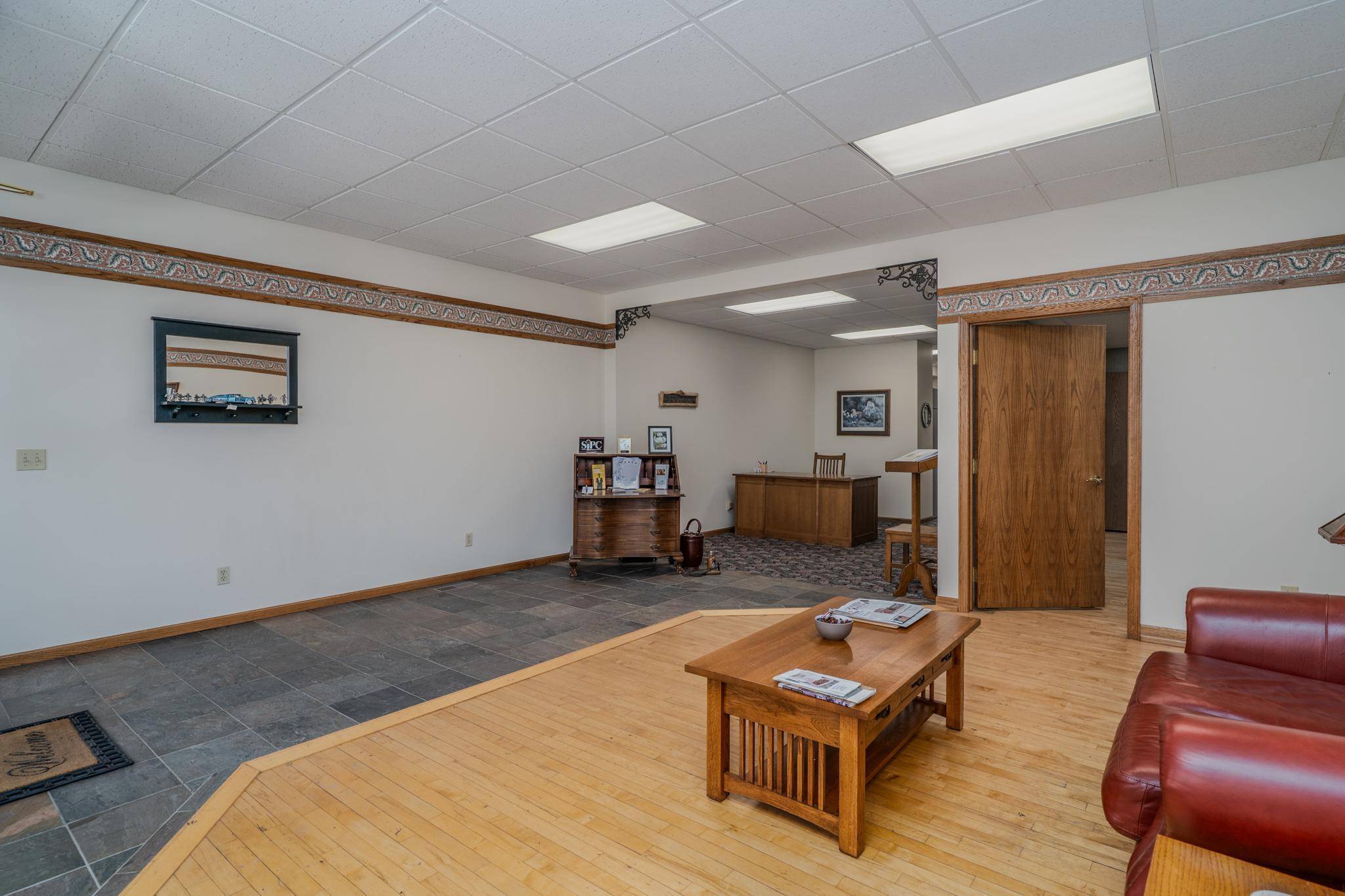 115 S Broadway, Crookston, MN 56716