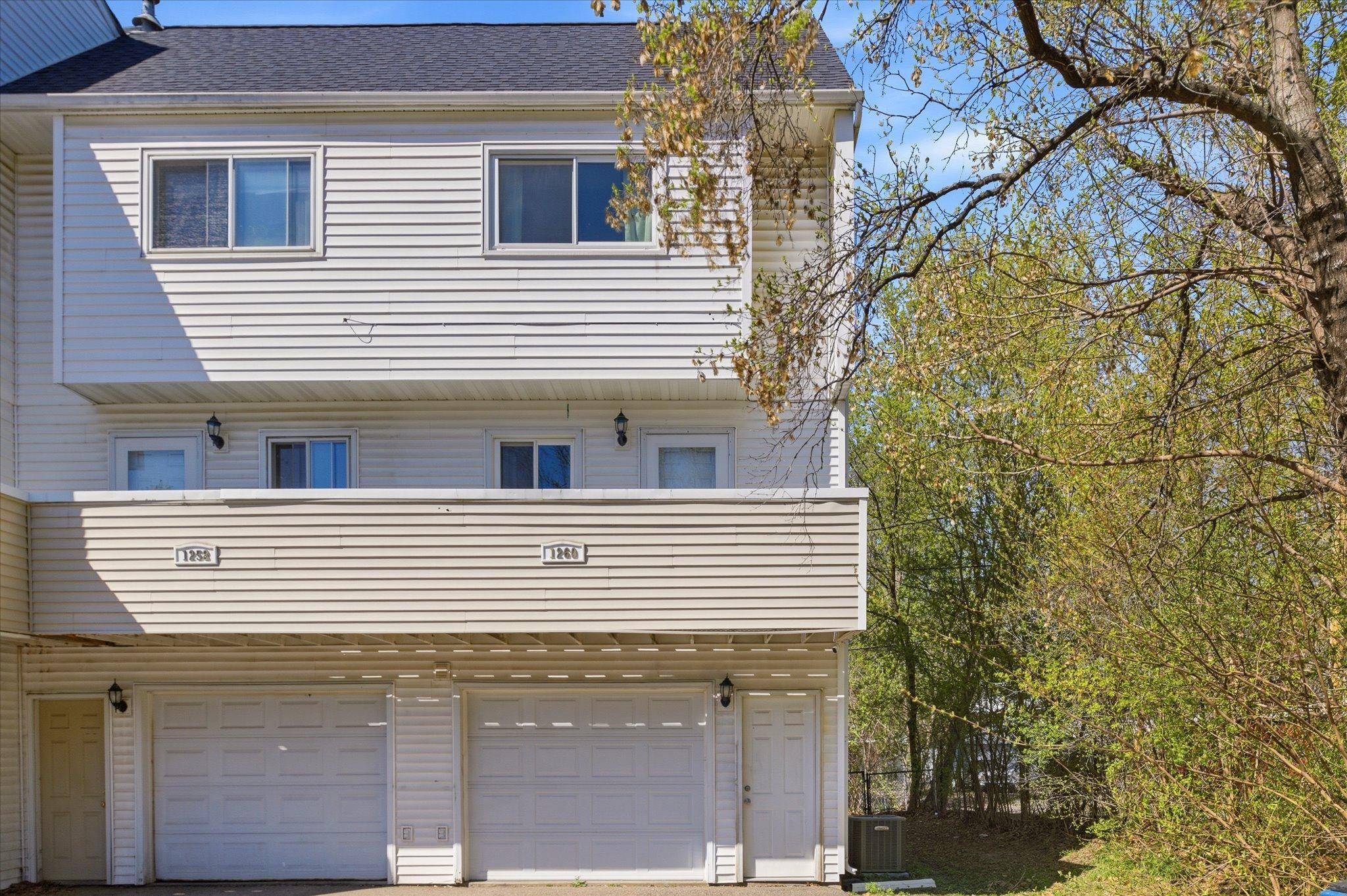 1260 Virginia ST, Saint Paul, MN 55117
