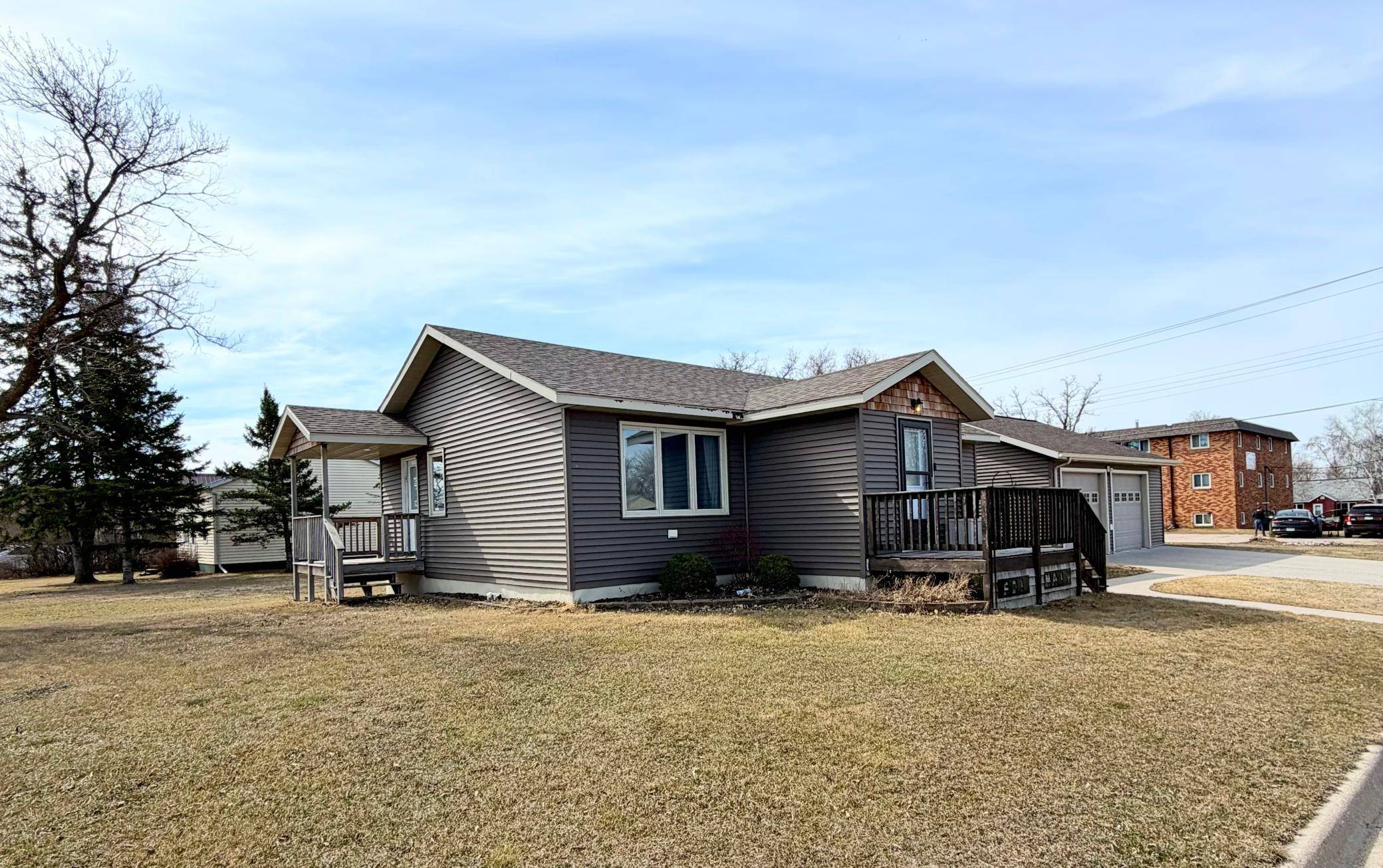 601 Main ST S, Karlstad, MN 56732