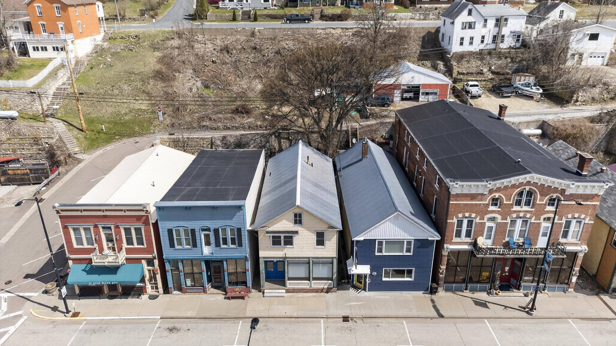 117 N Main ST, Alma, WI 54610