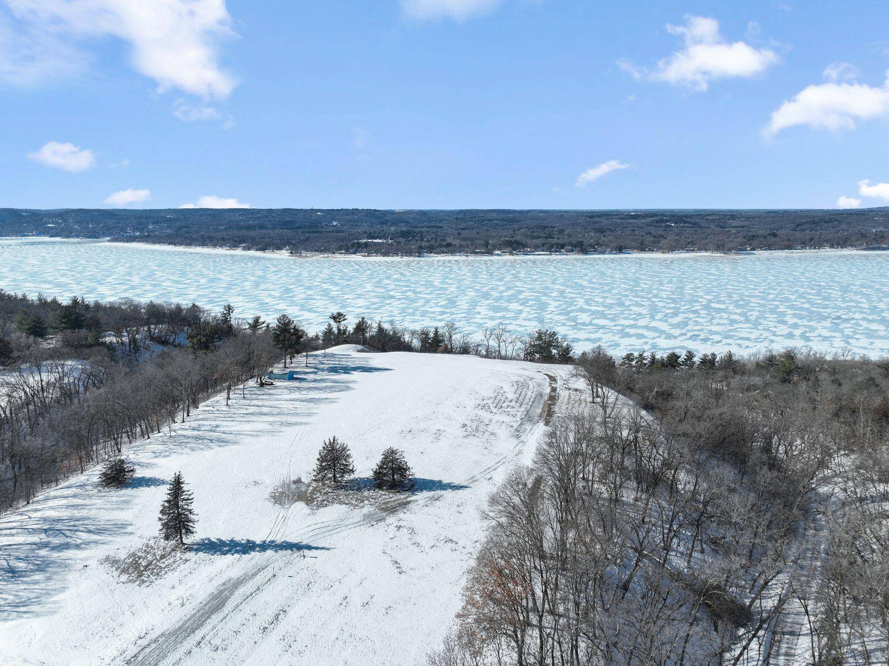 258 Salishan DR, Hudson, WI 54016