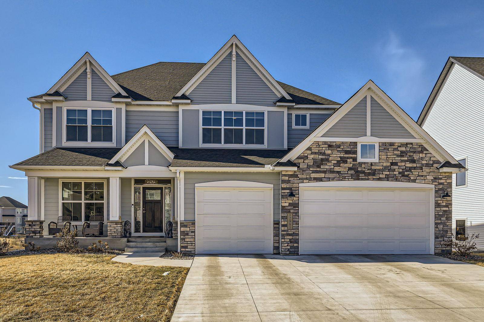 12985 Bauer DR N, Champlin, MN 55316