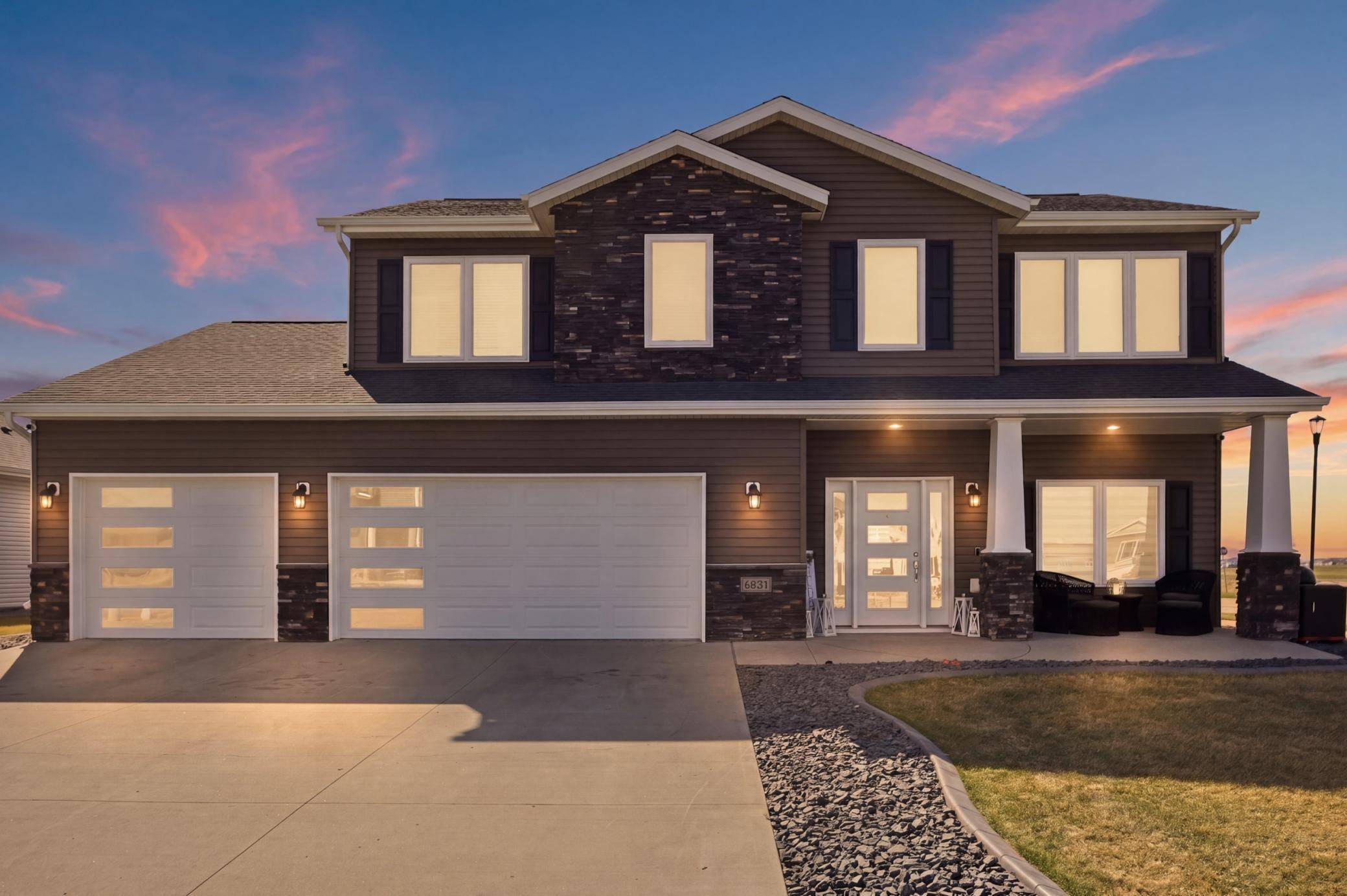 5651 43rd ST S, Fargo, ND 58104