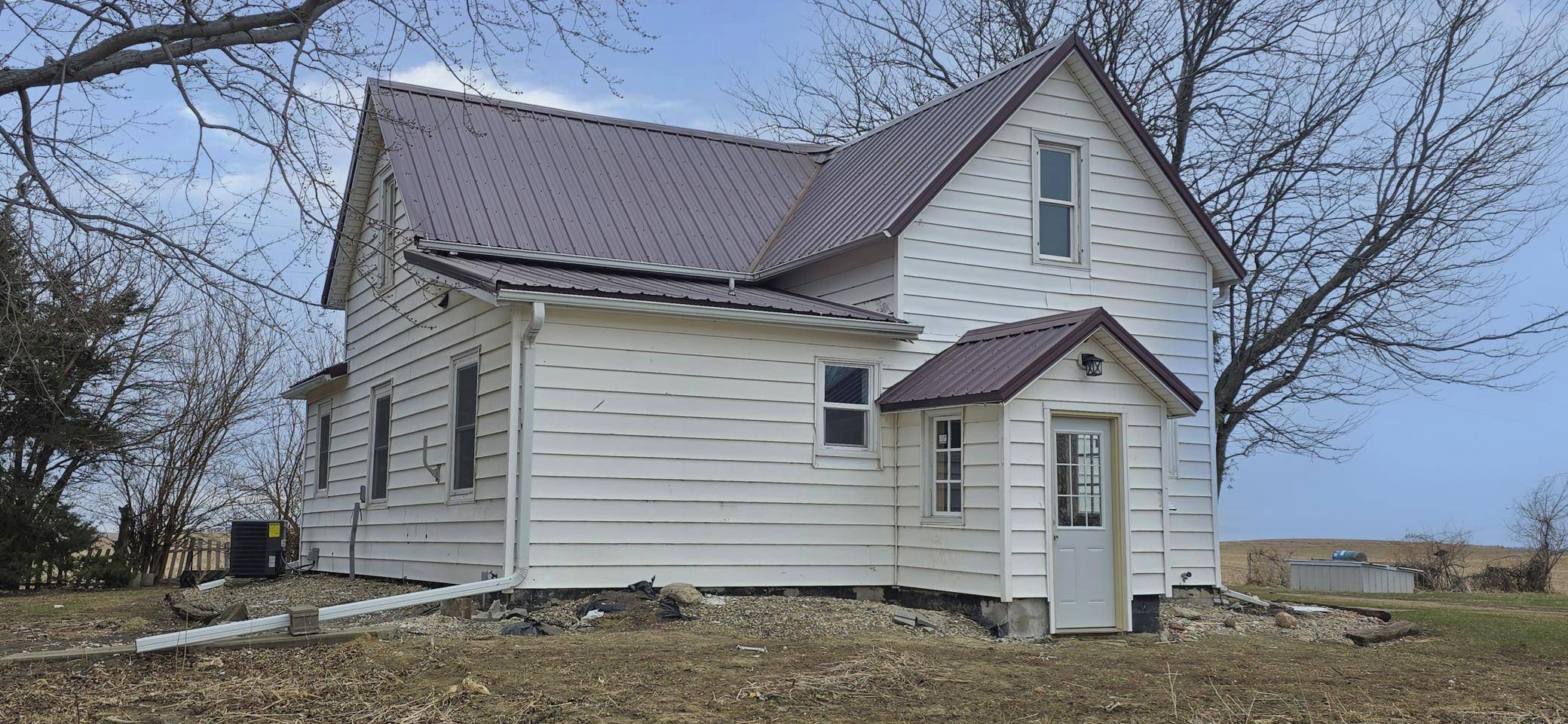 45760 710th ST, Lakefield, MN 56150