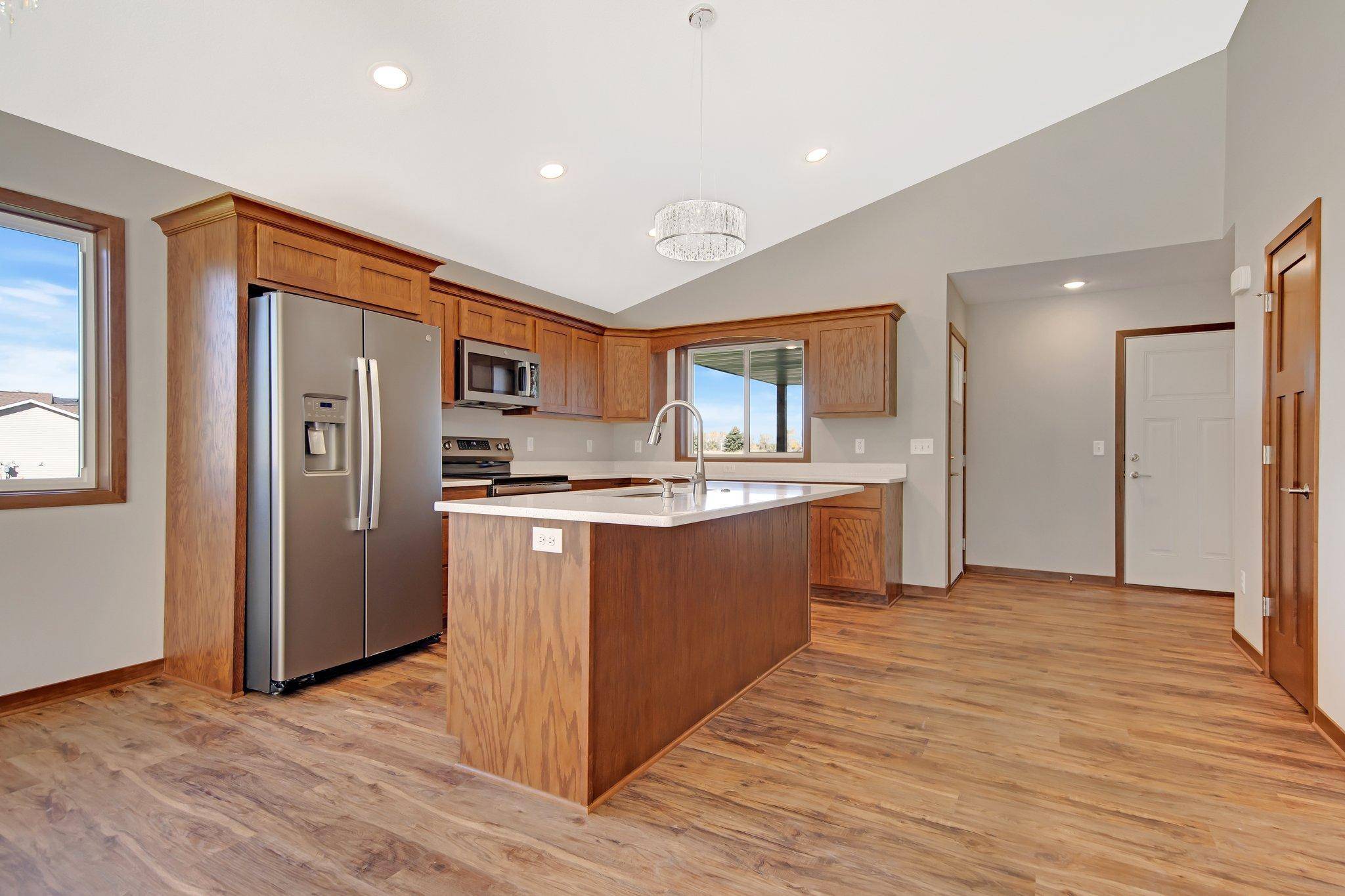 1334 E Aspen DR, Saint Croix Falls, WI 54024