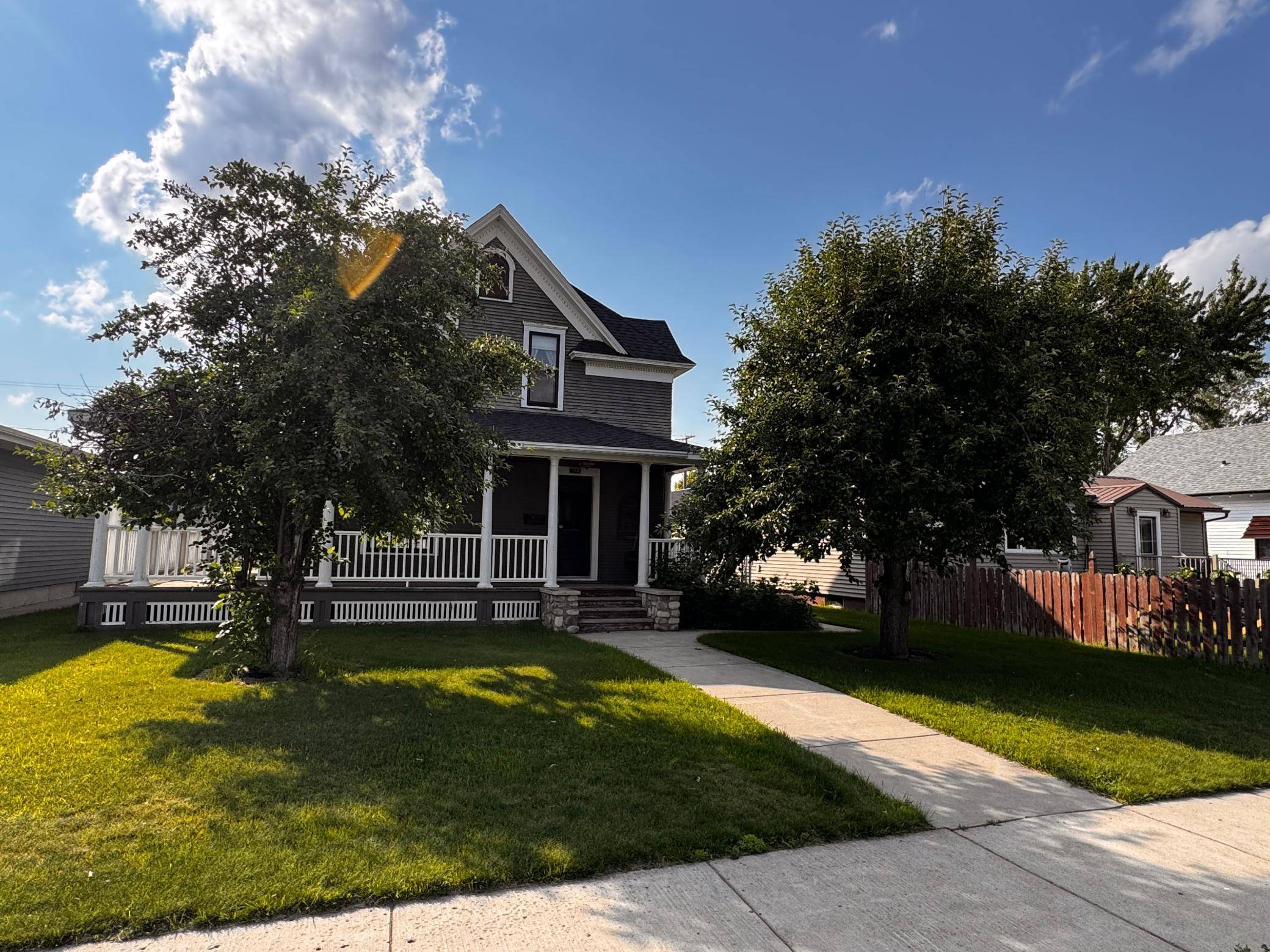 712 Burke AVE, Harvey, ND 58341