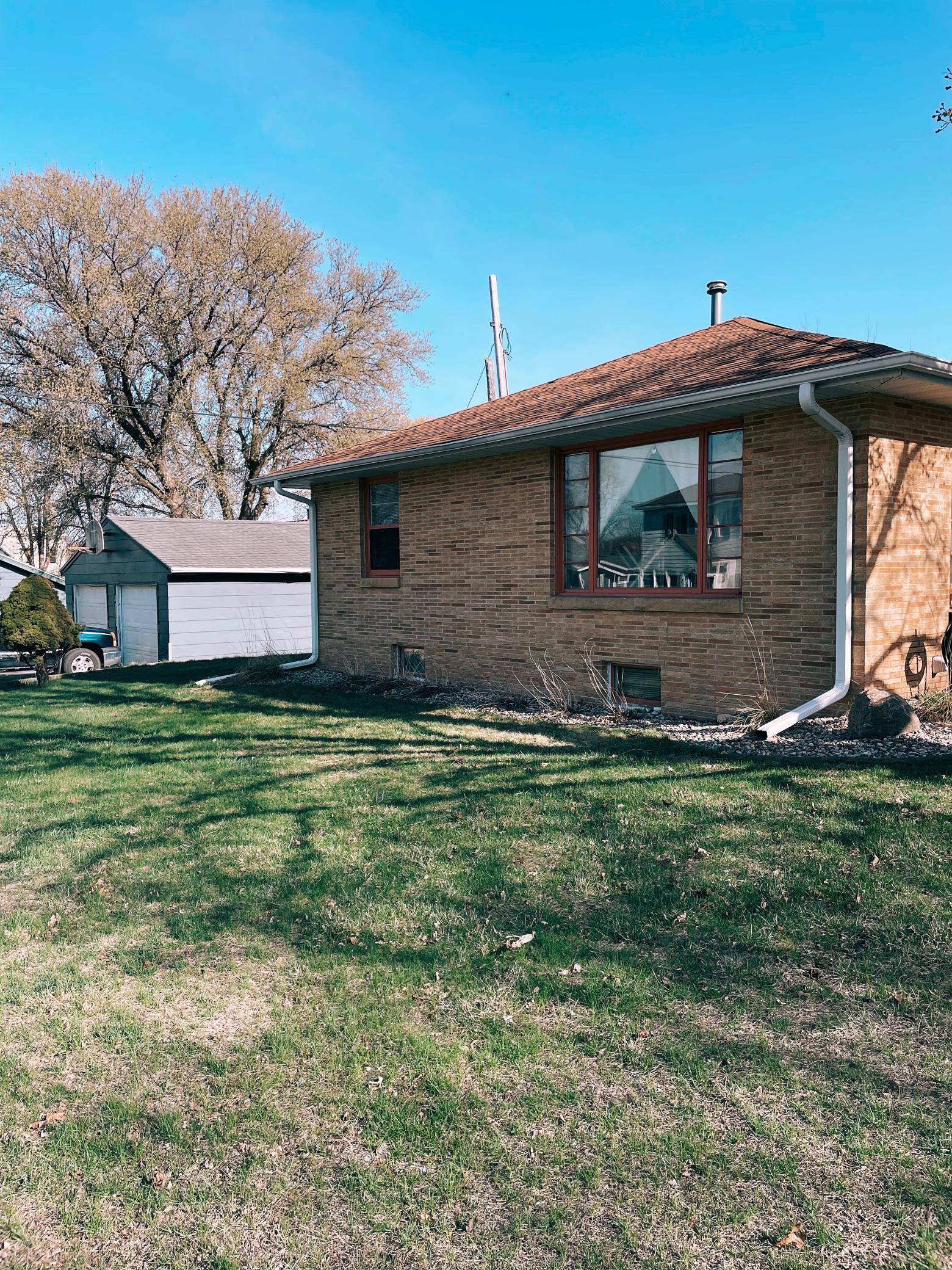 414 Park ST, Jackson, MN 56143