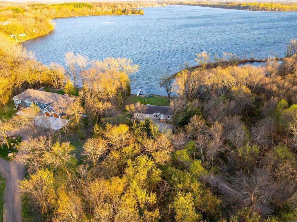 22083 Lake Francis RD, Elysian, MN 56028